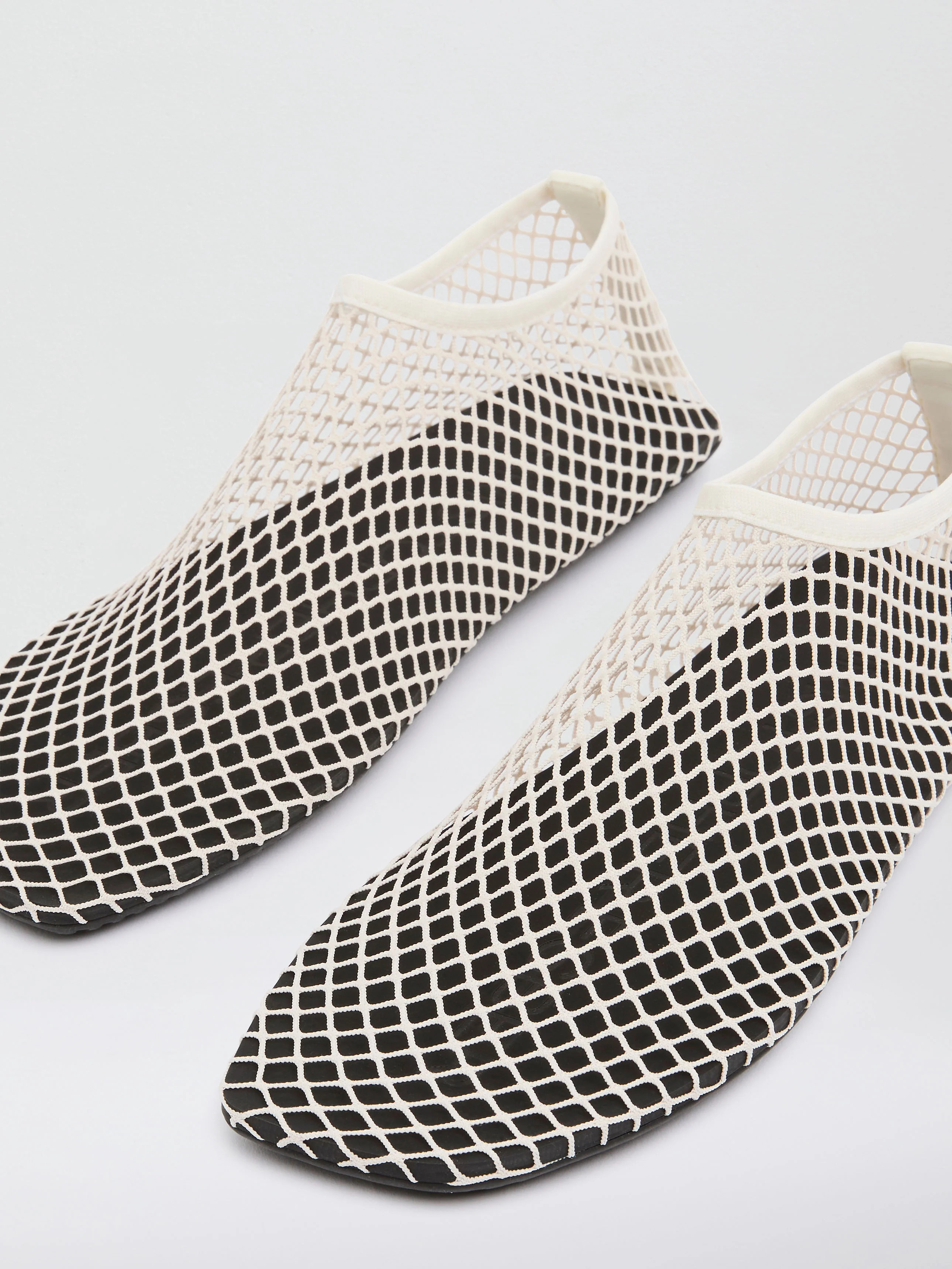 Christopher Esber | Mesh Water Flat Ecru | Christopher Esber (Global)