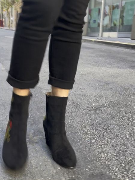 Rising above it all in my Nix + Ness Phoenix boots (aren’t they gorgeous?!)

#LTKshoecrush #LTKSeasonal #LTKover40