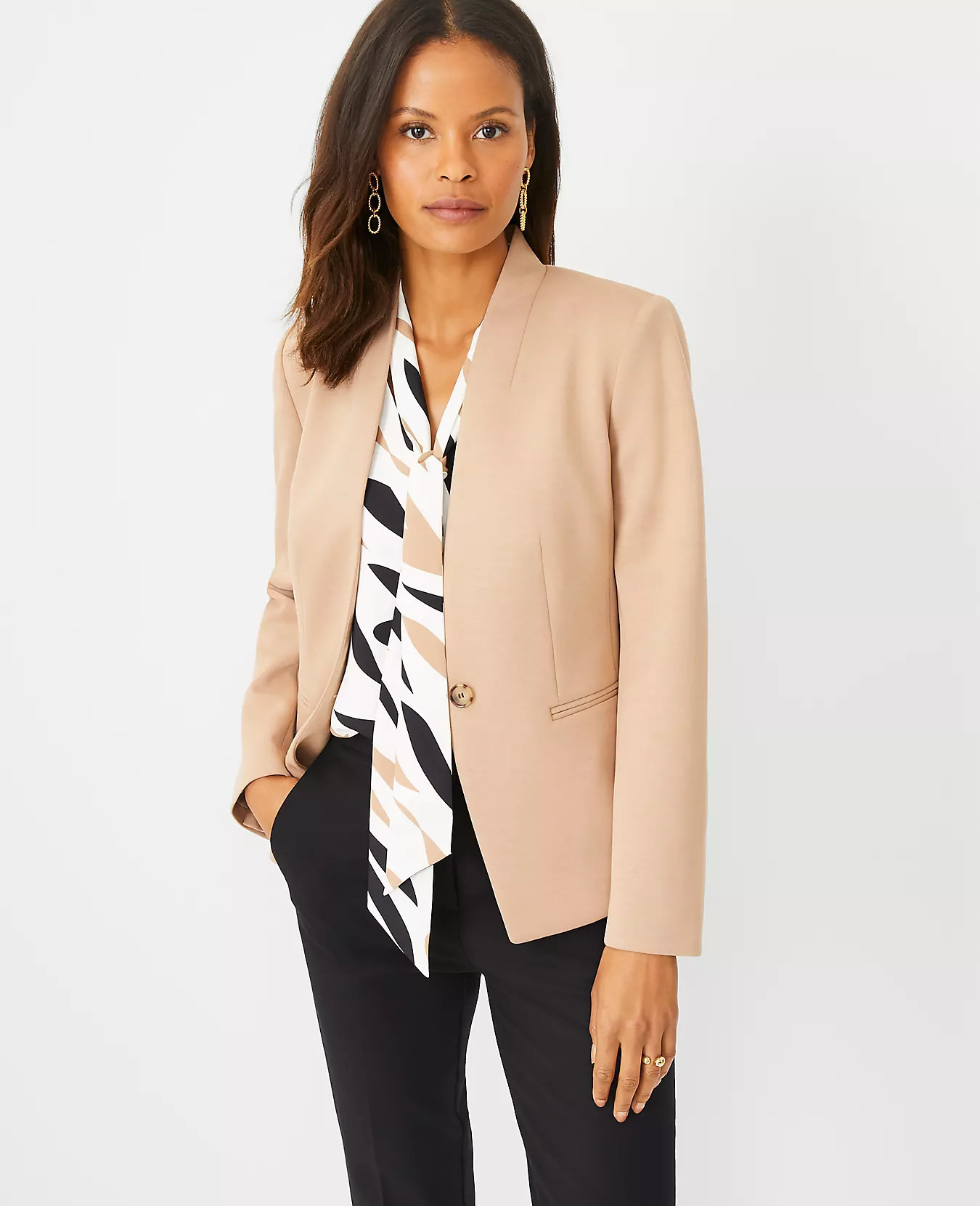 The Petite Cutaway Blazer in Double Knit | Ann Taylor (US)