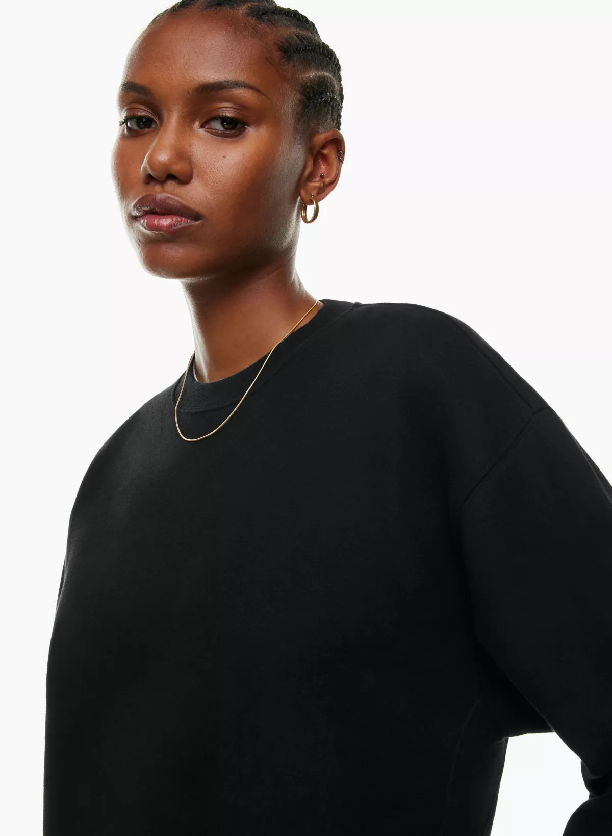 COZY FLEECE BOYFRIEND CREW SWEATSHIRT | Aritzia