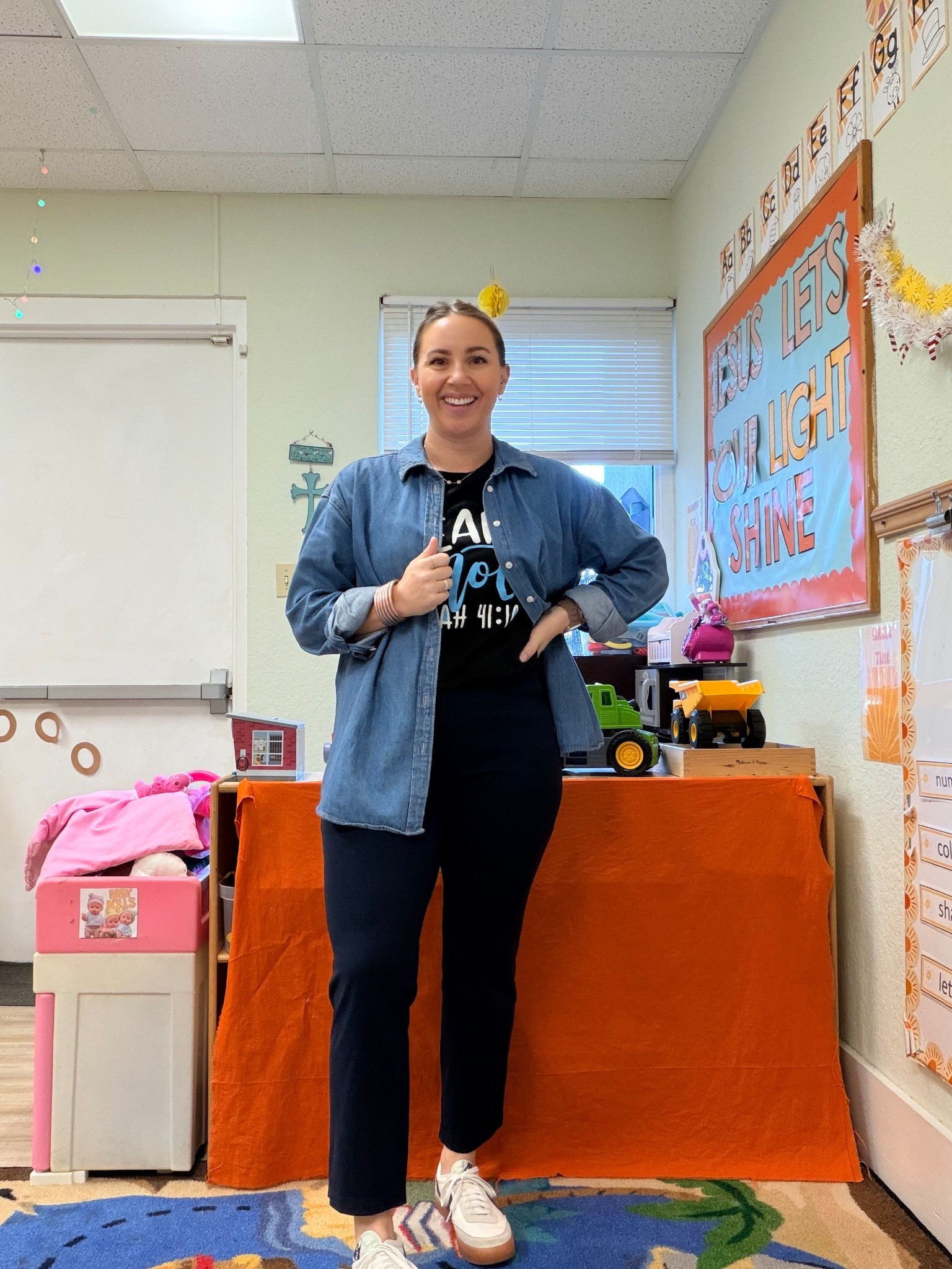 Easy teacher outfit for the last 2 weeks before break!

#LTKWorkwear #LTKootd #LTKFindsUnder100