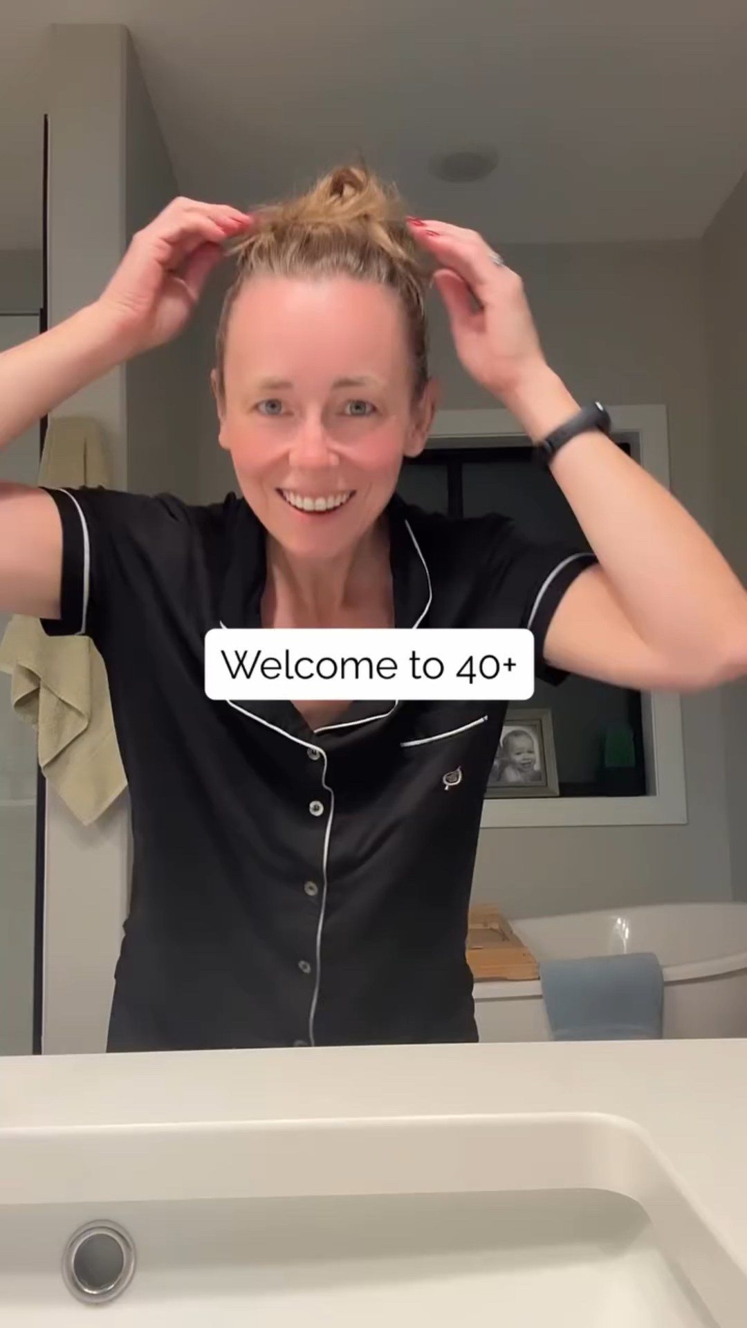 Gray Hair or dry shampoo?  Place your bets. ✨🙃 

Which one are you? 

Linked my favorite dry shampoo lately! 

_____________________________________

#womenover40 #fortyandfabulous #dryshampoo #washyourhair #goinggreygracefully #goinggray

#LTKOver40 #LTKActive #LTKBeauty