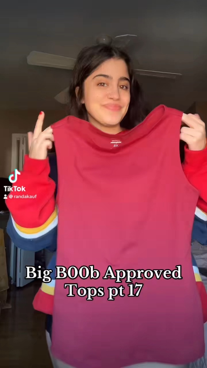 Loving this simple but flattering top 

#LTKParties #LTKStyleTip