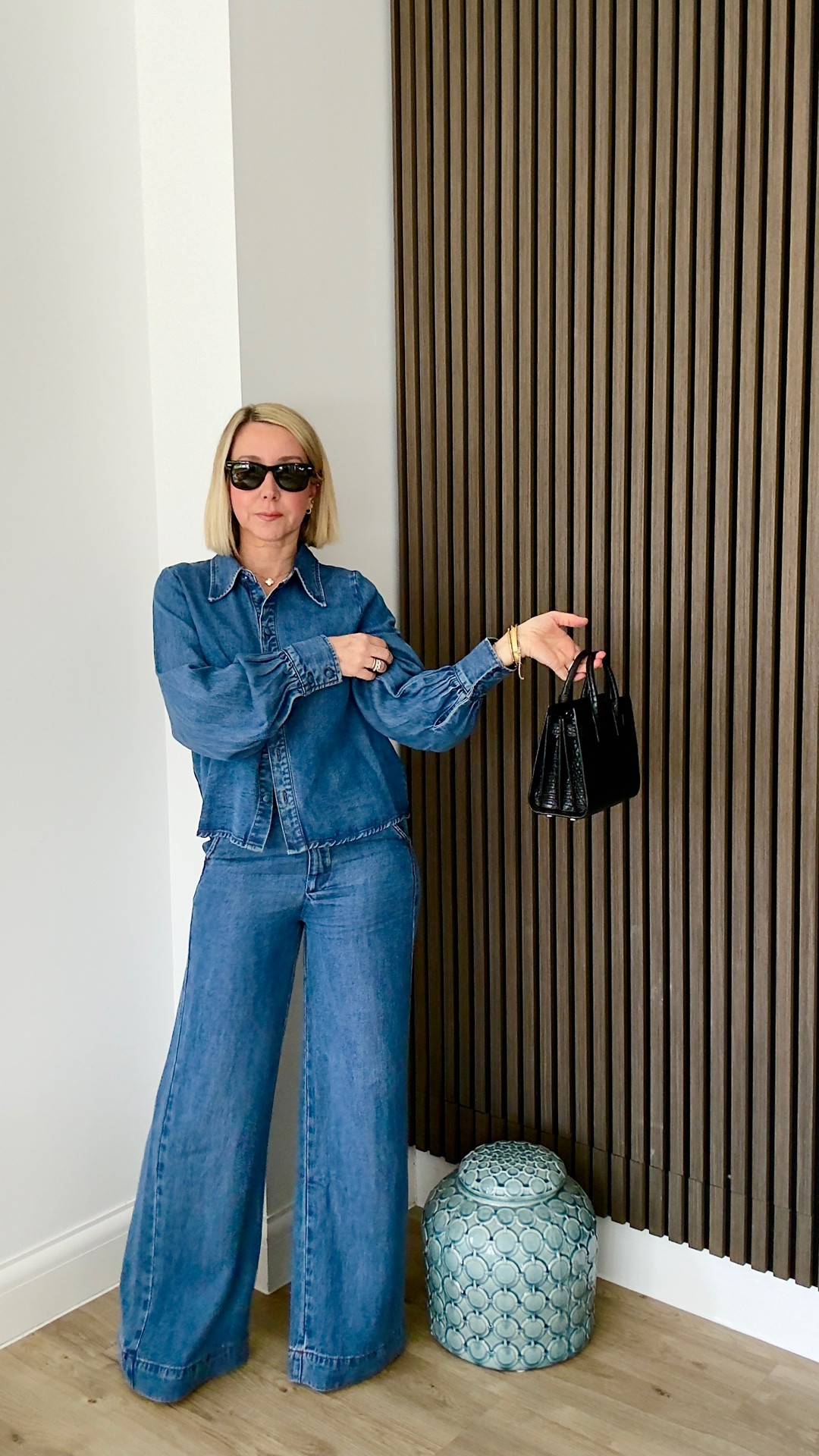 Double denim but make it chic! Adore these slightly tailored lyocell denim trousers with matching crop shirt

#LTKspring #LTKjeans #LTKuk