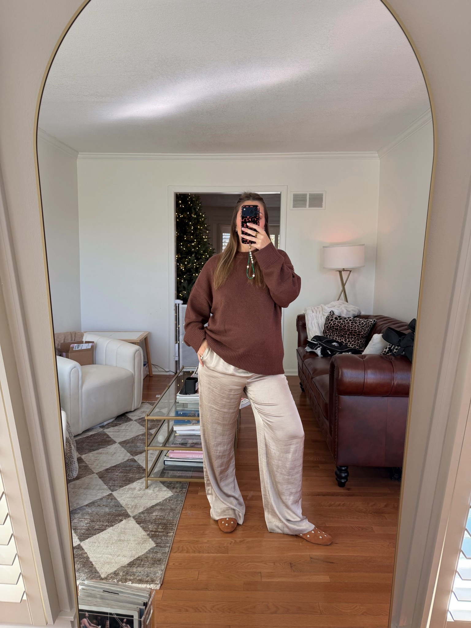 A combo I will always be down to wear in the fall and winter

Sweater, fall outfit, ballet flats, satin pants, sweater, weather, winter, fashion

#LTKBump #LTKSeasonal #LTKStyleTip