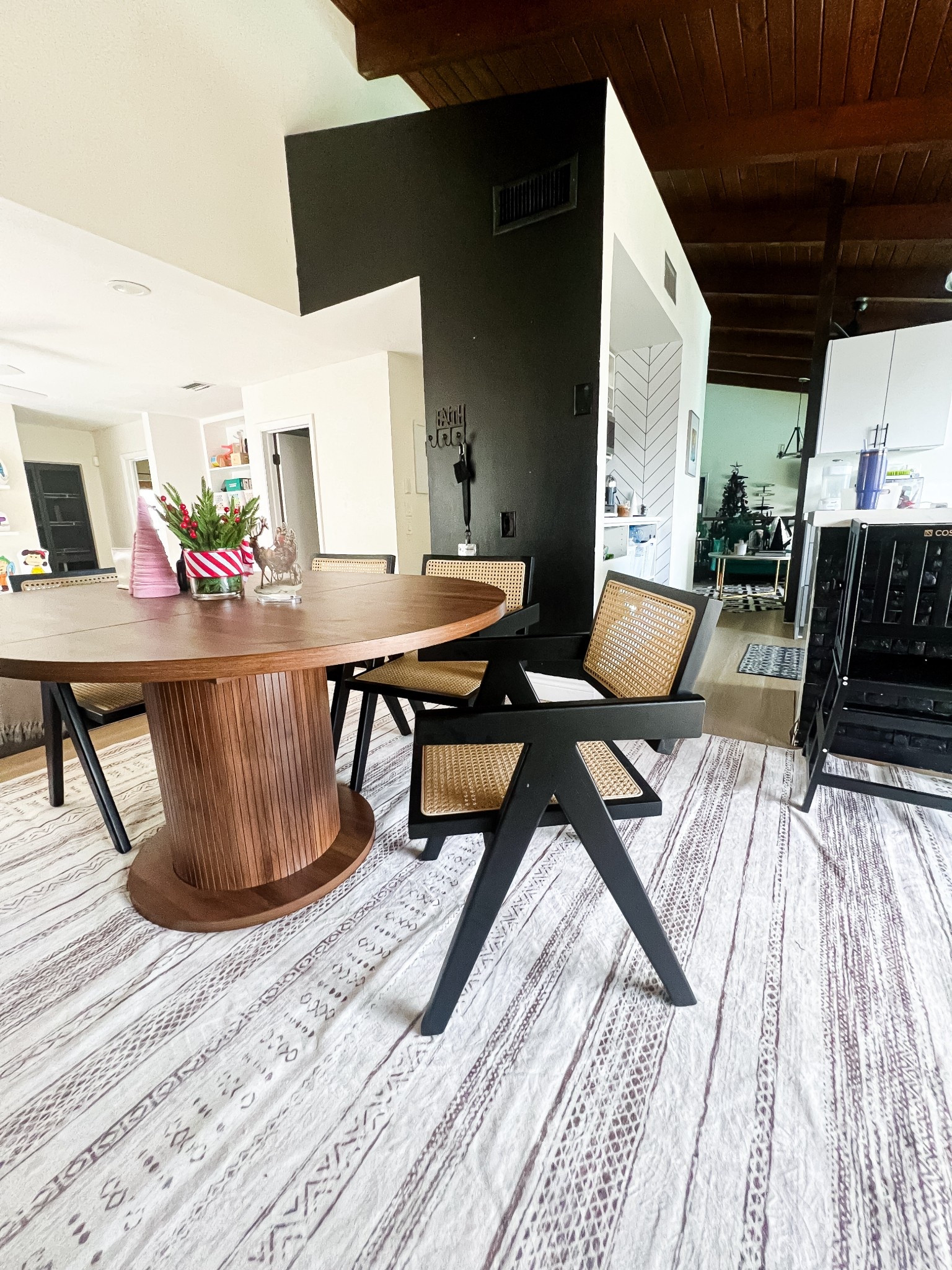 Love our new kitchen chairs and table. #kitchen #kitchenupdate #kitchentable #seating #kitchenchairs 

#LTKHome