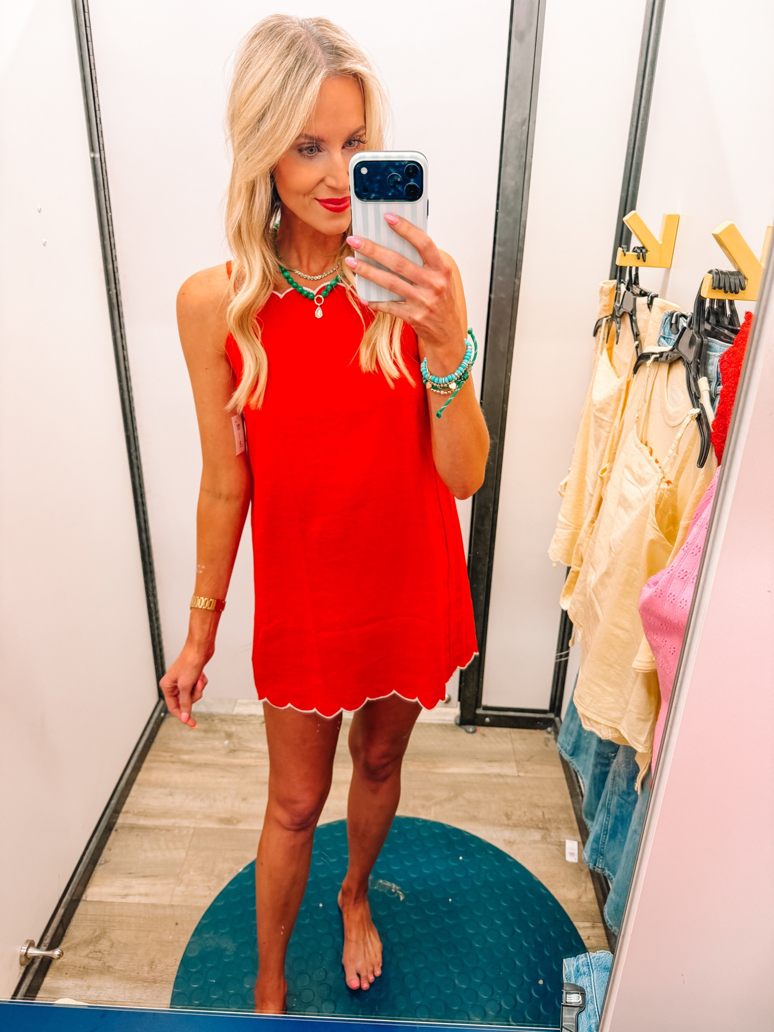 Loving this mini dress from Old Navy! 

Shift dress / Summer dress / Classic style / Old Navy try on

#LTKgrwm #LTKootd