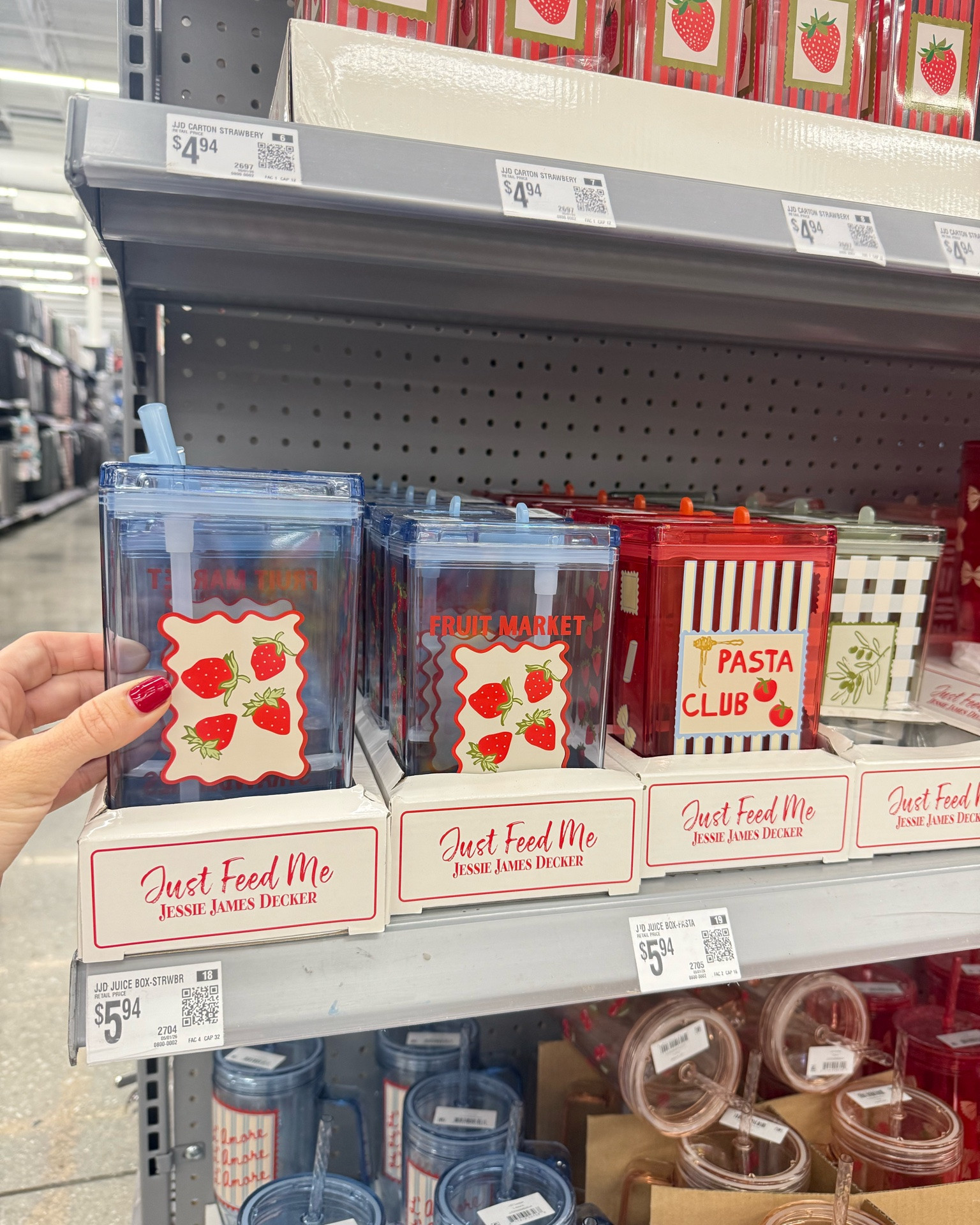 The “Just Feed Me” collection at Walmart for Summer is SO cute omg 😍🍓 perfect for outdoor dining, parties, etc this Summer
-
#walmart #walmartfinds #outdoordining #summer #summervibes #homedecor #kitchenfinds
