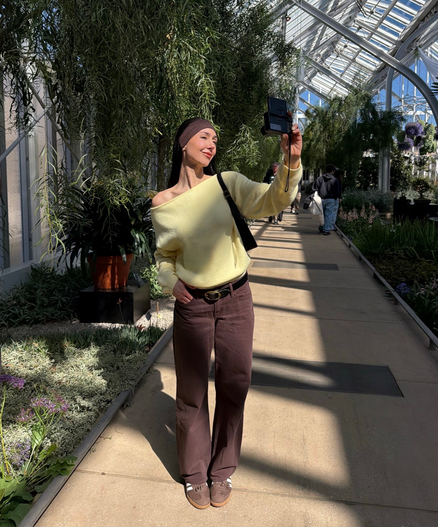 top - size small
jeans - size 24 regular 

#LTKHome #LTKSeasonal #LTKSaleAlert