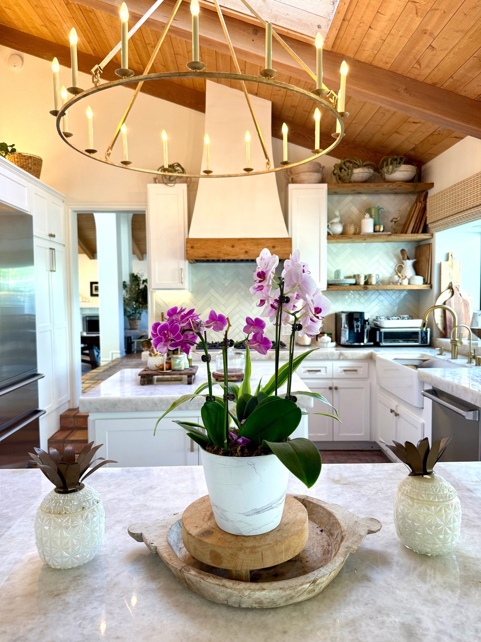 ✨⭐️My home makeover
"inside edition!" 👍

From drab to fab, my kitchen remodel!

Wait until you see the
'after' it's worth it to check out all the before and after pics on Insta.
Follow @marneystidbits on Instagram to see it all. 🌸

We redid the kitchen counters, kitchen cabinets and added a new refrigerator, stove, cooktop, dishwasher, kitchen sink, hardware, chandelier, and cute home decor items. 🍃

#kitchensppliances #kitchencounters #lighting #barstools #tile

#LTKSaleAlert #LTKHome #LTKvlog