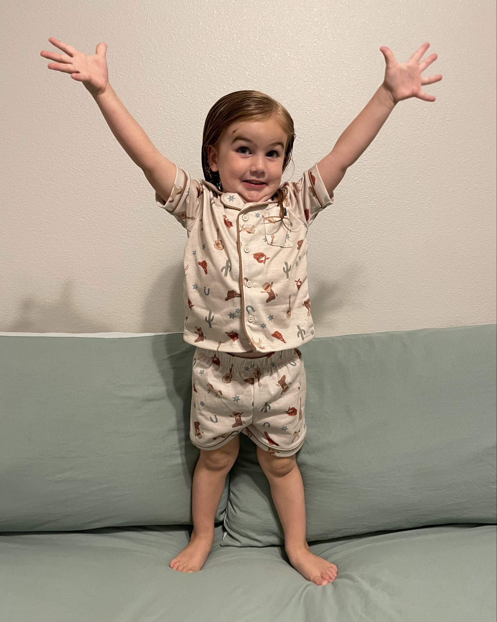 The absolute cutest toddler boy 2 piece pajama set from Walmart! 🌵🤠🎸🐎

#pajamas #boy #western

#LTKKids