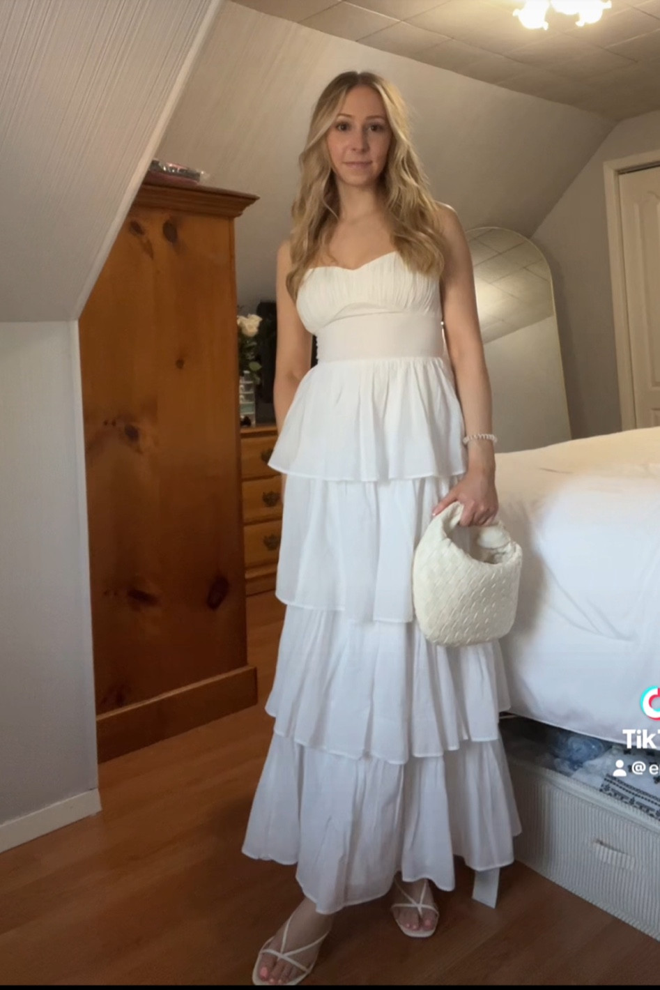 Gorgeous white summer maxi dress 

#LTKStyleTip #LTKSeasonal #LTKBeauty