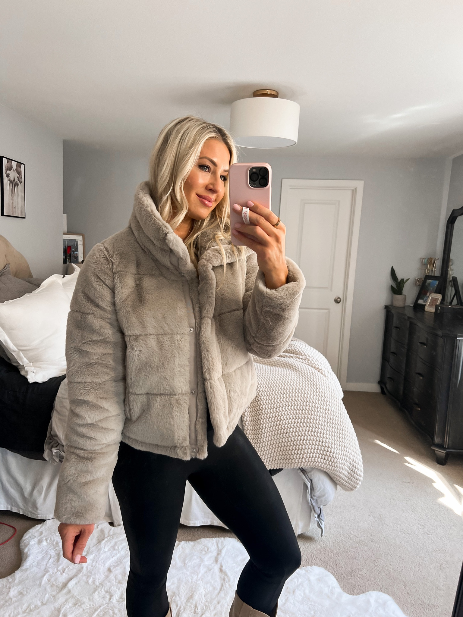 Maybe my favorite Abercrombie coat / faux fur. Fits tts. 25% off 

#LTKSale #LTKSeasonal #LTKsalealert