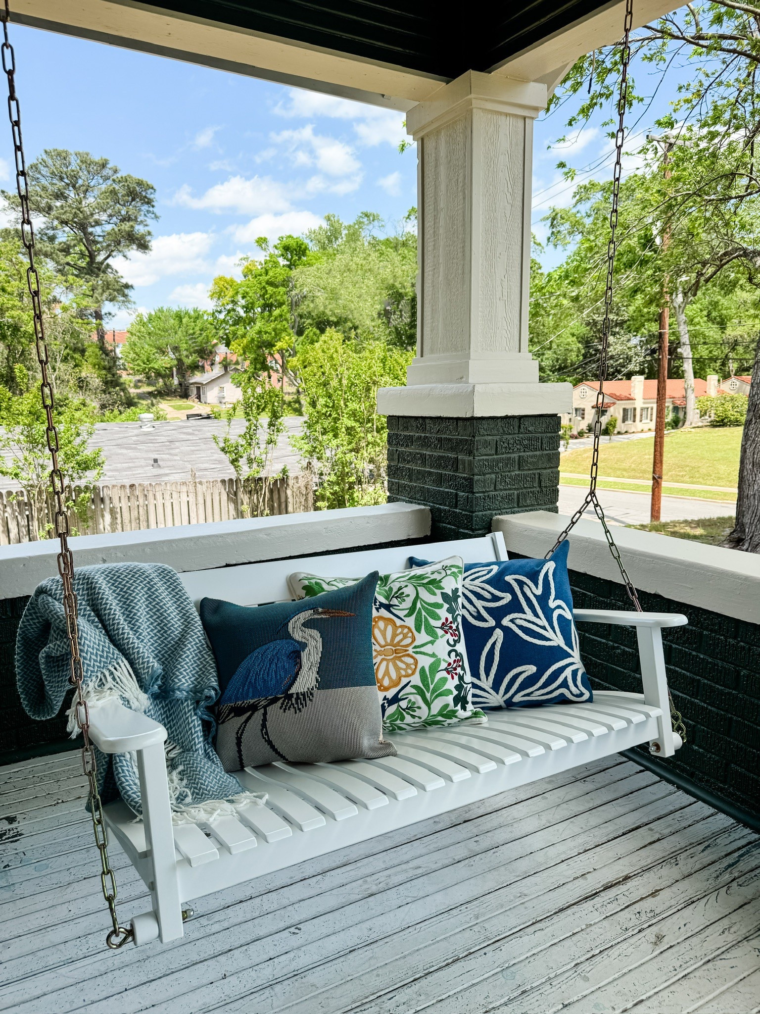 Spring porch refresh!

Home, home refresh, home decor, outdoors, outdoor living, porch, spring porch, front porch, porch swing, throw pillows, outdoor rug 



#LTKStyleTip #LTKHome #LTKOver40