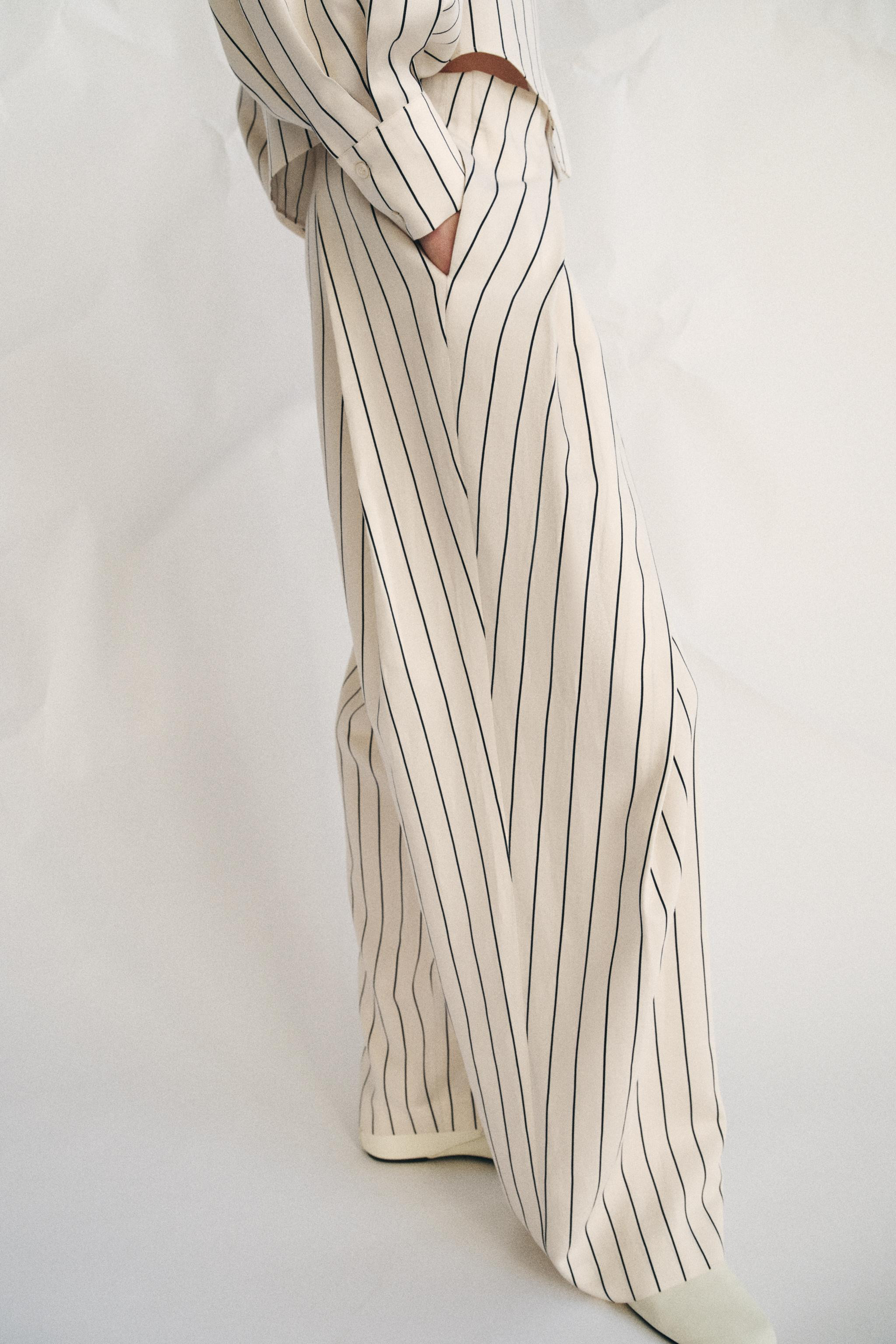 STRIPED PLEATED PANTS ZW COLLECTION | Zara US