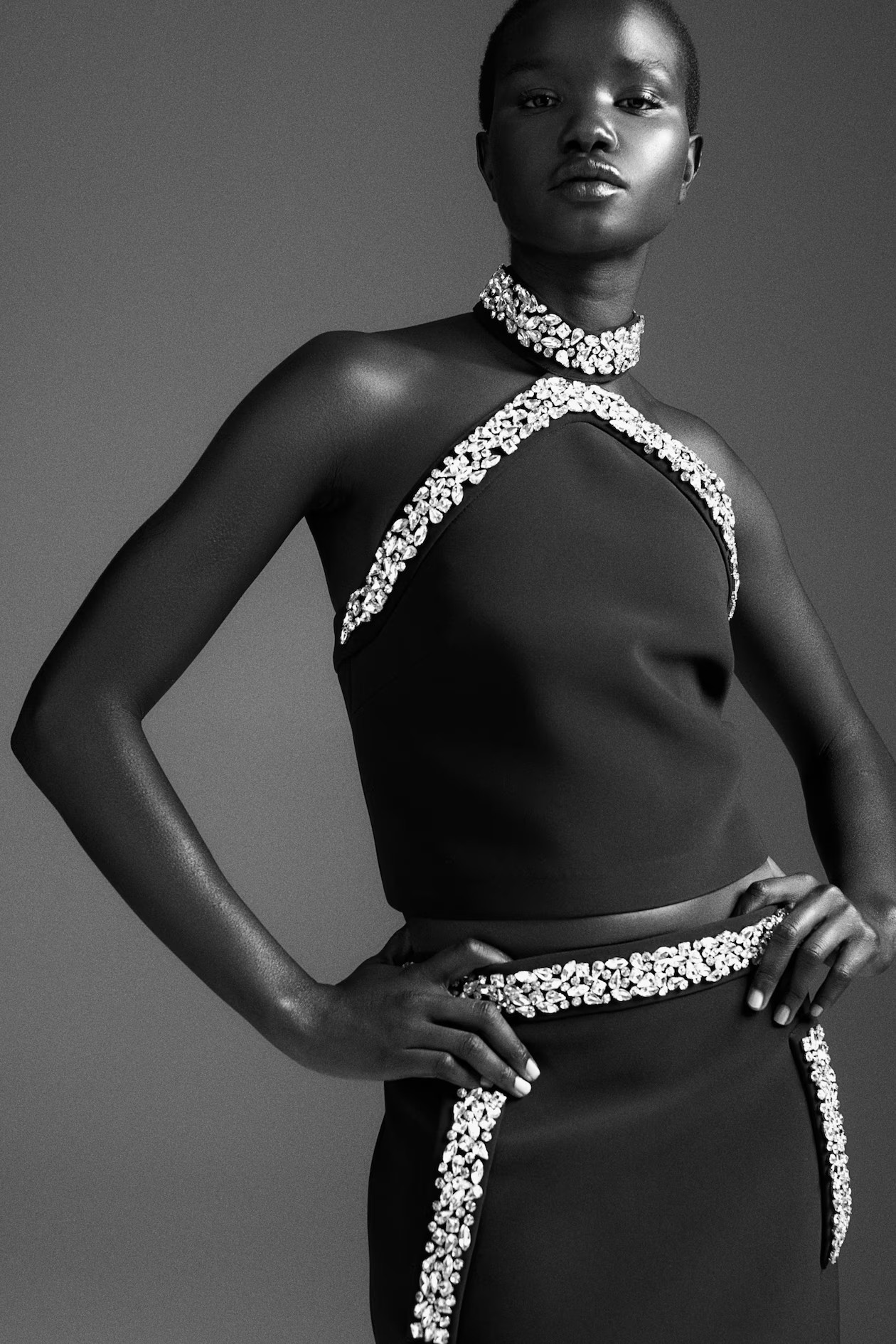 Top halter con strass - Negro - MUJER | H&M ES | H&M (FR, IT, ES, PT, BE)