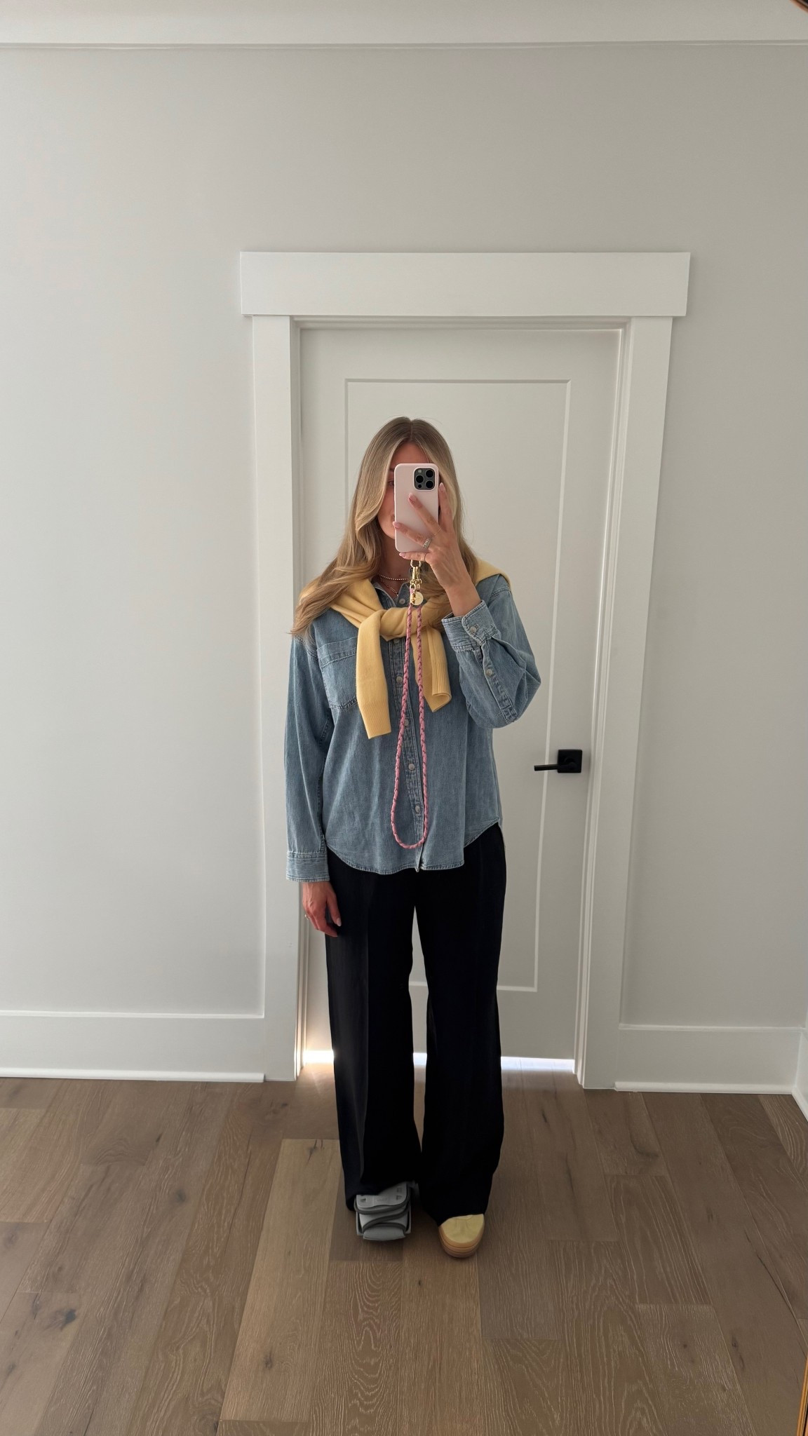 dressing with the boot for the first time 💛

#LTKTall