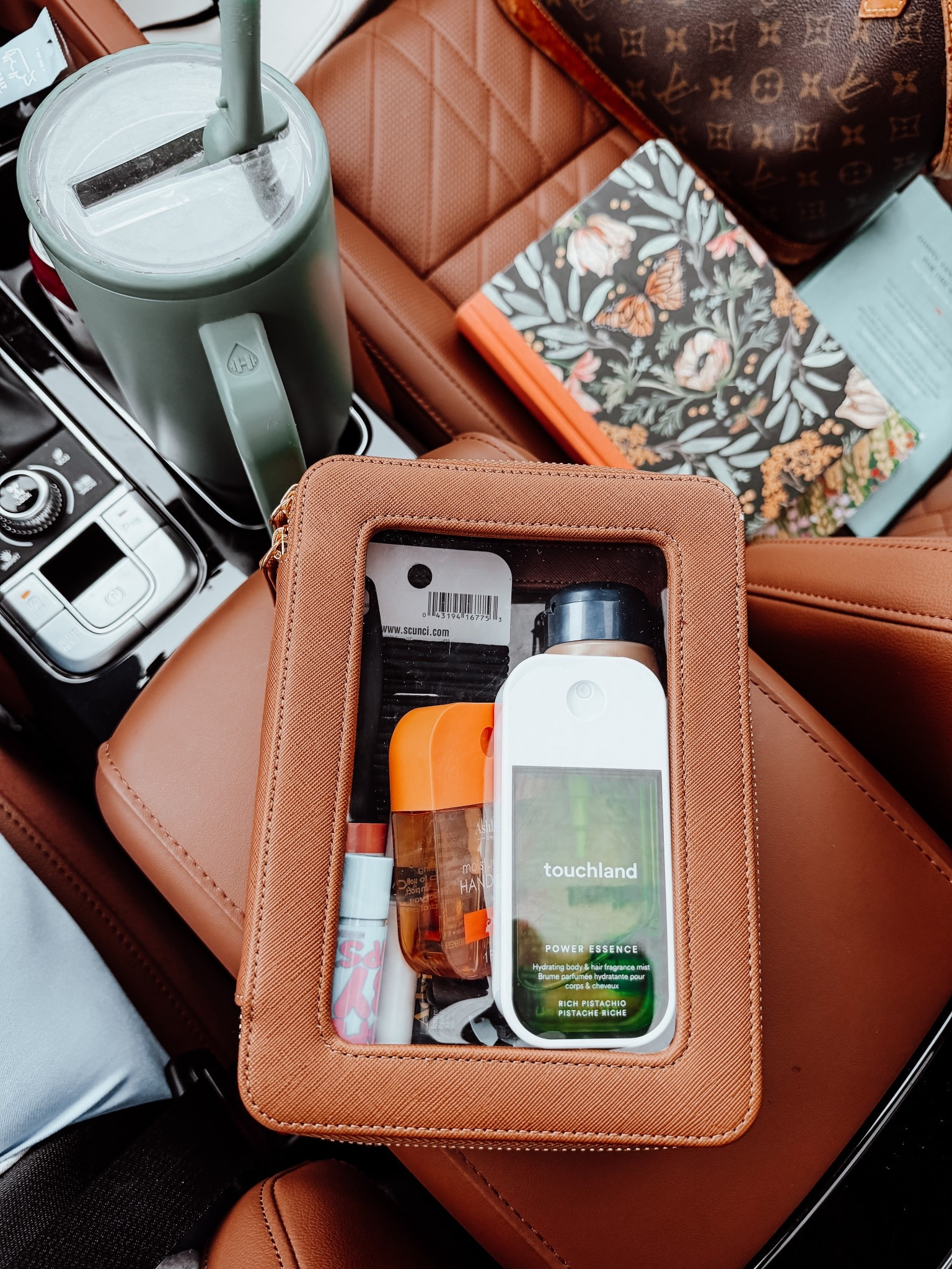 New car/car organization from Amazon 🫶🏻

#LTKFindsUnder50 #LTKSaleAlert #LTKFindsUnder100