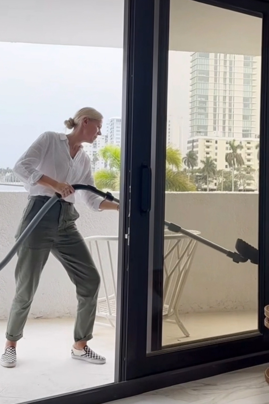 Our recently completed Trianon Project is finally ready for its close up and we’ll be photographing it next week! Stay tuned for lots of gorgeousness from this waterfront condo. 🤍 // In anticipation, thought we’d share some behind the scenes and our favorite cleaning products….after all, nothing highlights our A-type, OCD, neat freak tendencies more than breaking out the vacuum to clean the sliders post-construction/pre-install! 🤣 Whoever claims designers just sit around on install days has never met us! 💁🏼‍♀️💁🏼‍♀️
.
.
#StudioEttHem #SEHinteriordesign #SEHclientproject #organicmoderncoastalscandi #interiordesign #interiorstyle #miele #mielevacuum

#LTKhome