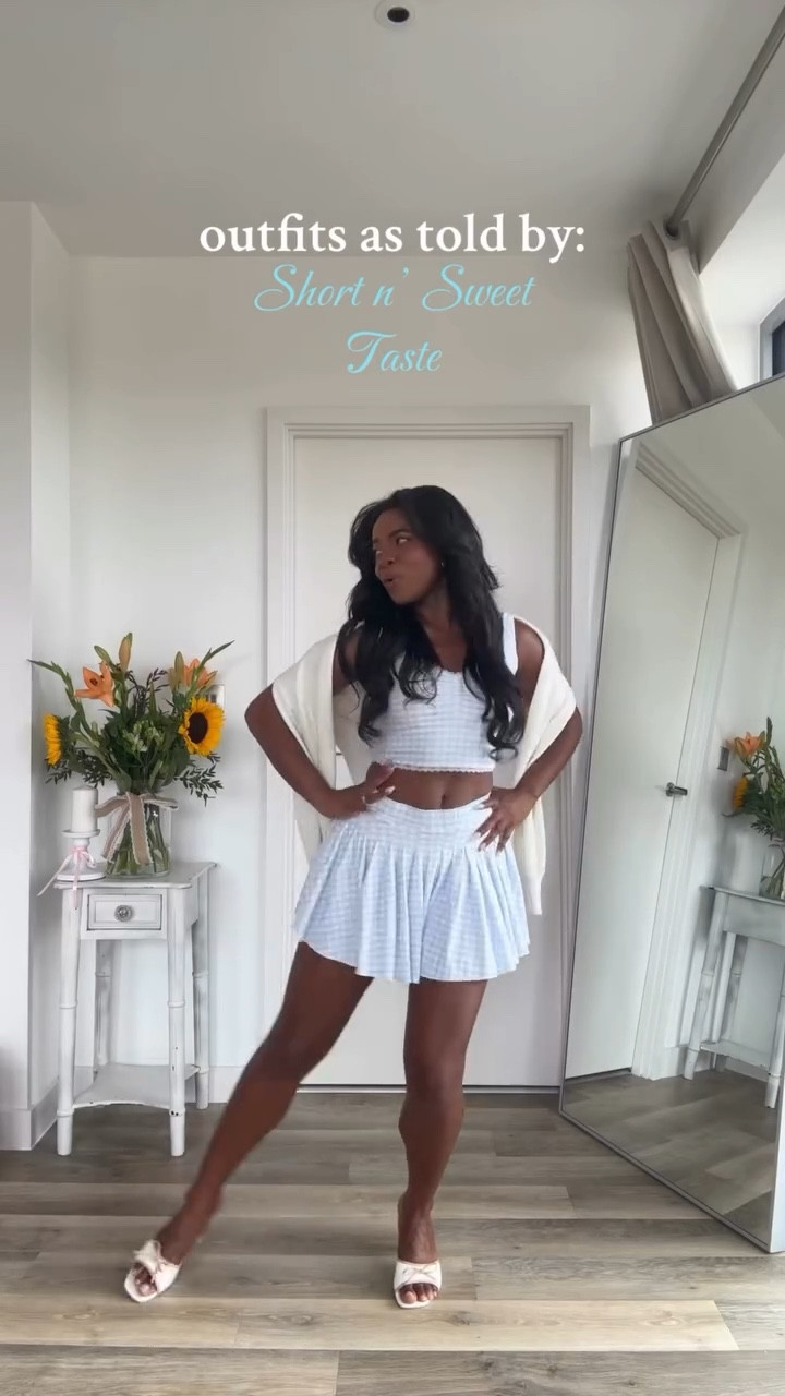 a little something that’s short n’ sweet 💋 in honour of tomorrow being man’s best friend day 🩵☕️🎀

#shortnsweet #sabrinacarpenter #concertoutfit #teamsabrina #mansbestfriend