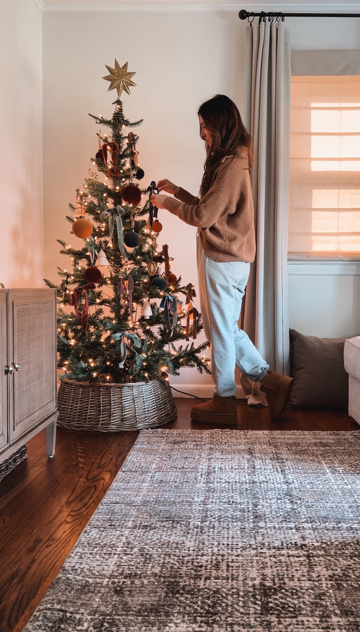 christmas tree

#LTKHoliday #LTKSeasonal #LTKHome