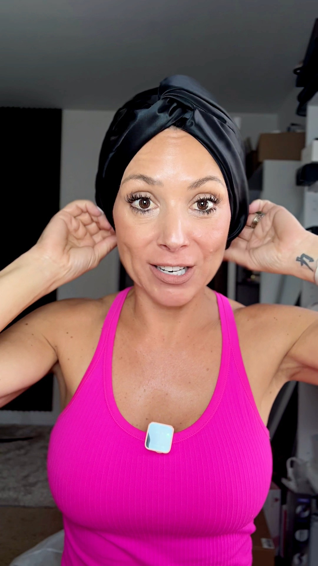 I used to think keeping my hair looking good meant washing, styling and basically starting over every few days. Now I’m finding little ways to make my hairstyle last longer.

Real silk is different from most satin because satin is typically made from synthetic fibers like polyester, while silk is smooth and can help reduce friction and moisture loss overnight.

And this bonnet actually stays on while I sleep — which is HUGE when you’re trying to preserve your hair.

#AD
#HairCare
#SilkBonnet
#HealthyHair
#FrizzFreeHair
#WomenOver40