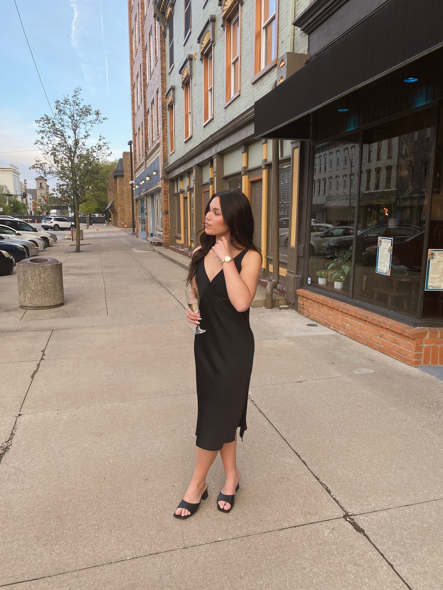 flattering and comfortable 
size small 🖤🪩 


#LTKunder50 #LTKunder100 #LTKwedding