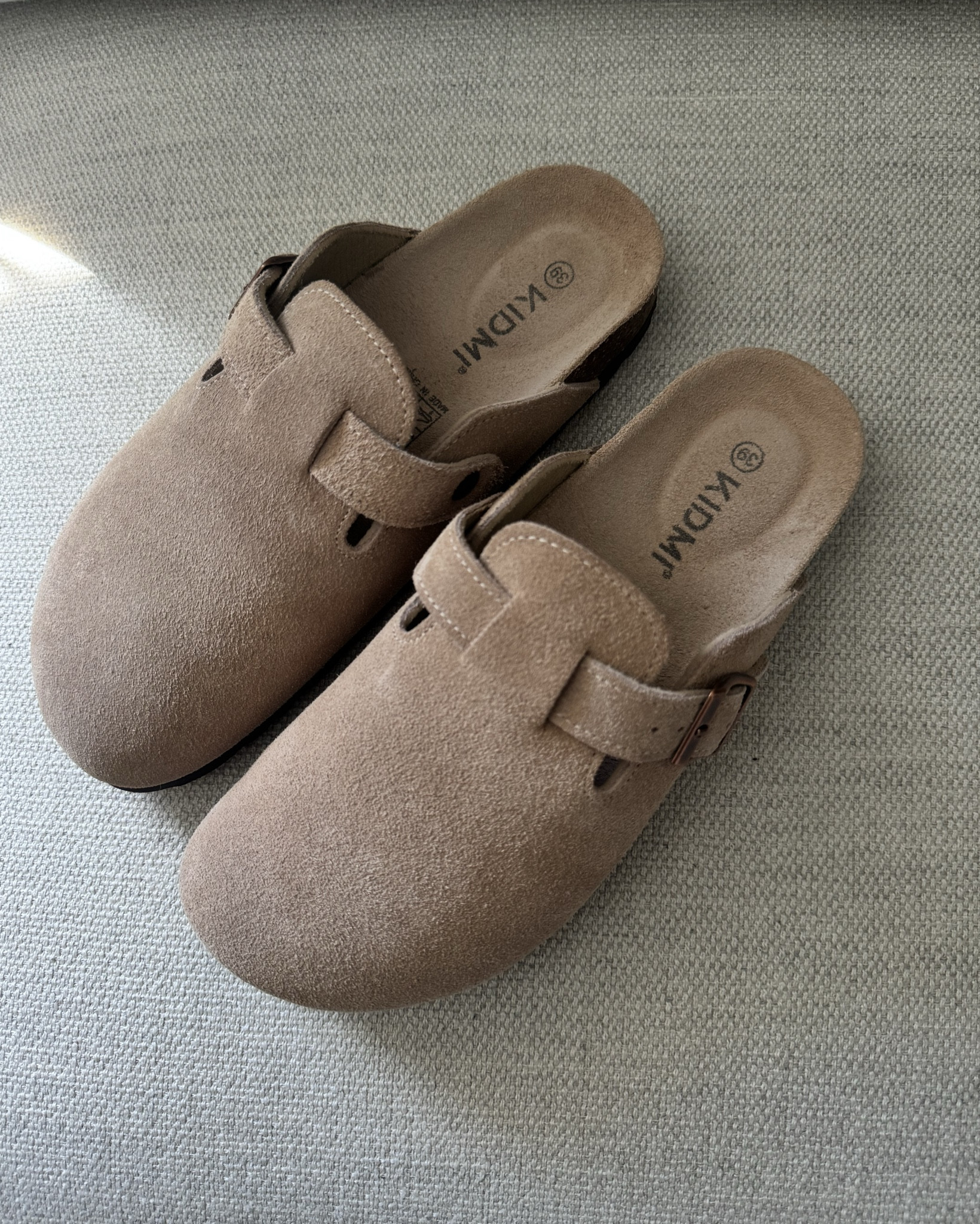 Hermosos Zuecos para mujer. 🤎

#LTKStyleTip #LTKShoeCrush #LTKActive