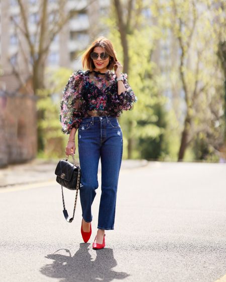 Ruffle Mesh Top in Black 501® Levi's® Crop Jeans Dark Blue Red Pointed-Toe Slingback Sandals Miu Miu Sunglasses Spring Outfit Everyday Outfit Summer Outfit Smart Casual Look

#LTKover40 #LTKstyletip #LTKeurope