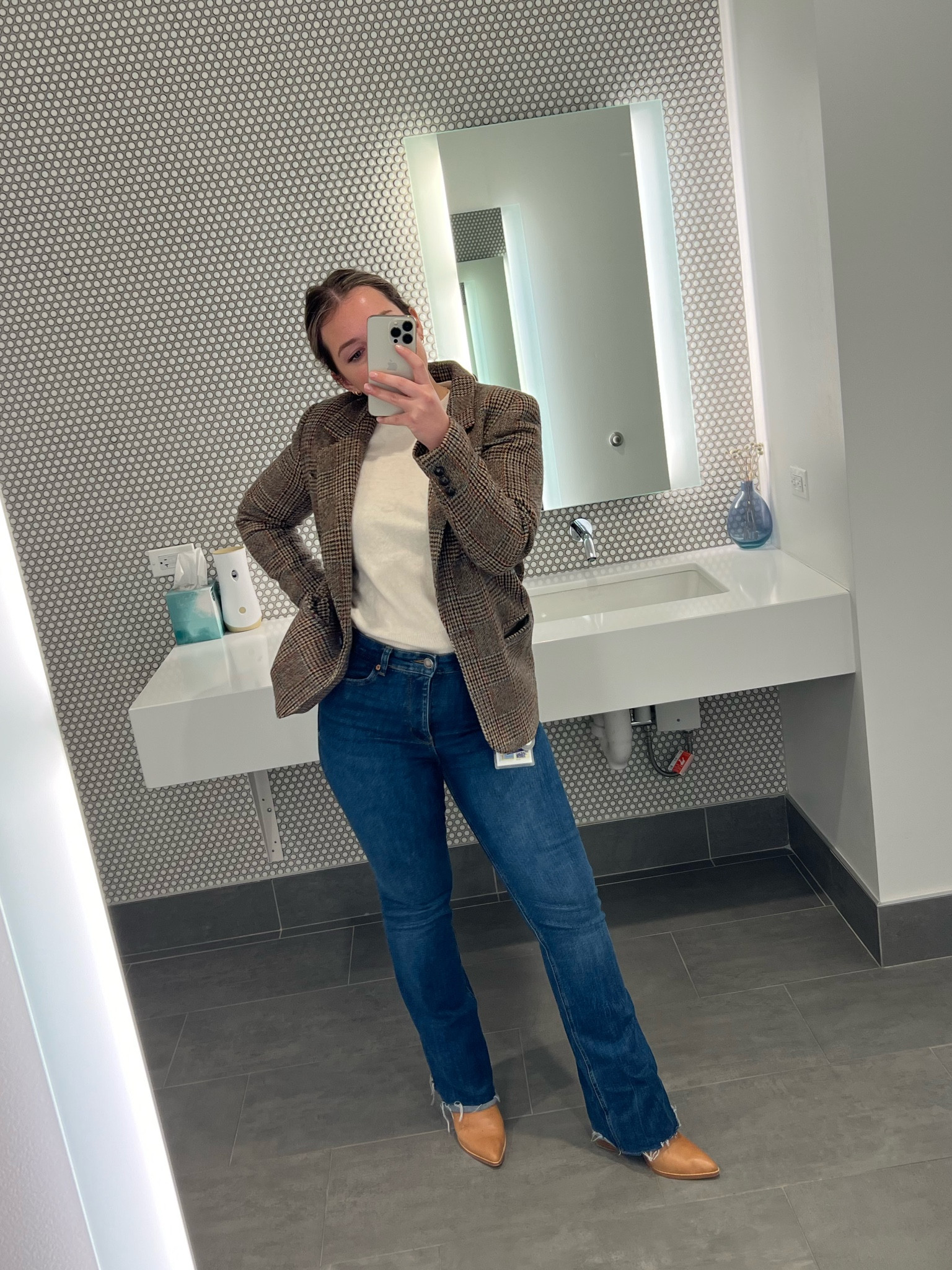 Work outfit for business casual/smart casual 💼 with some fun pointed toe booties

#LTKworkwear #LTKSeasonal #LTKstyletip