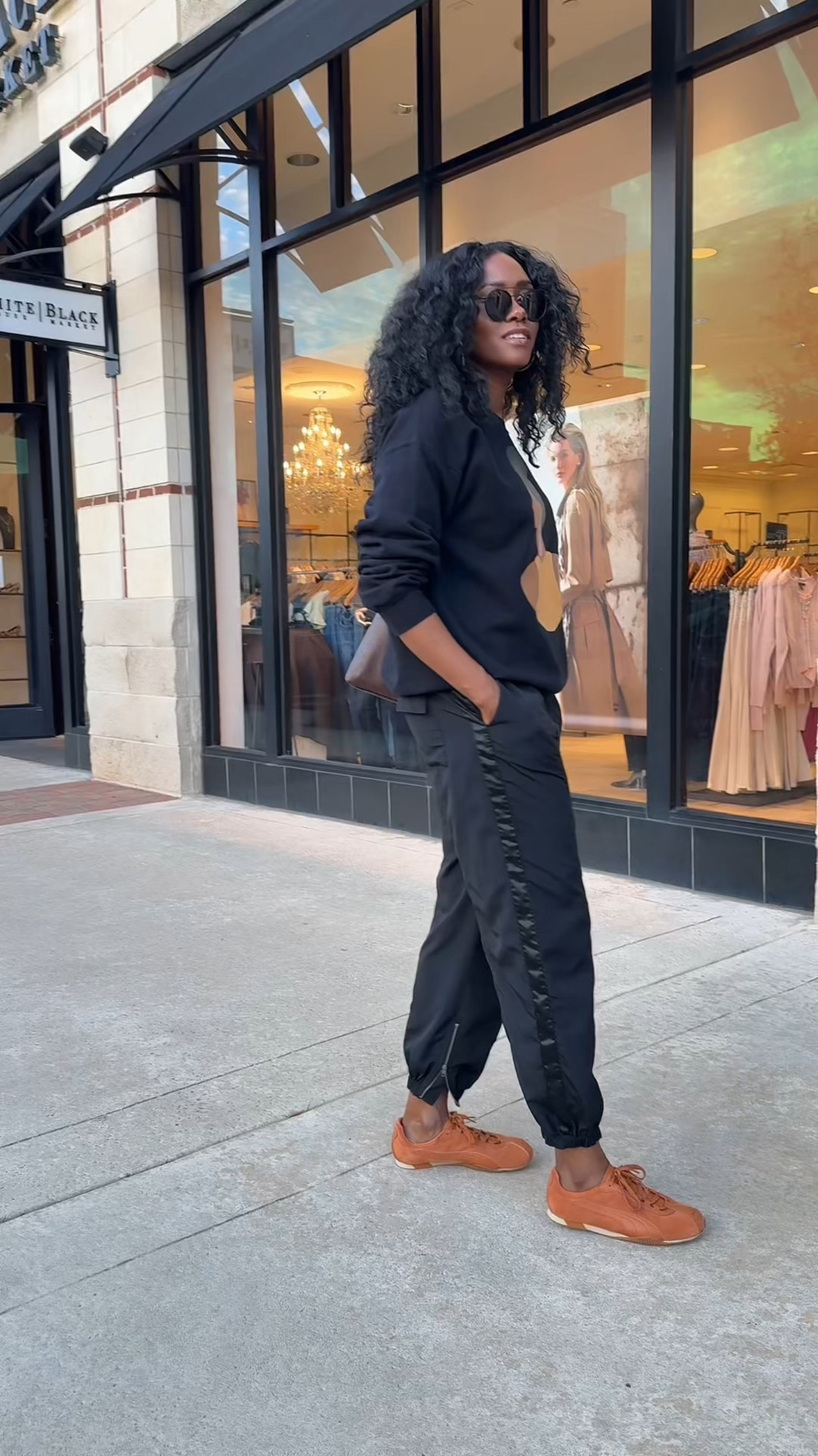 Weekend street style in the New H-street Premium Pumas 

#LTKdayinmylife #LTKActive #LTKootd