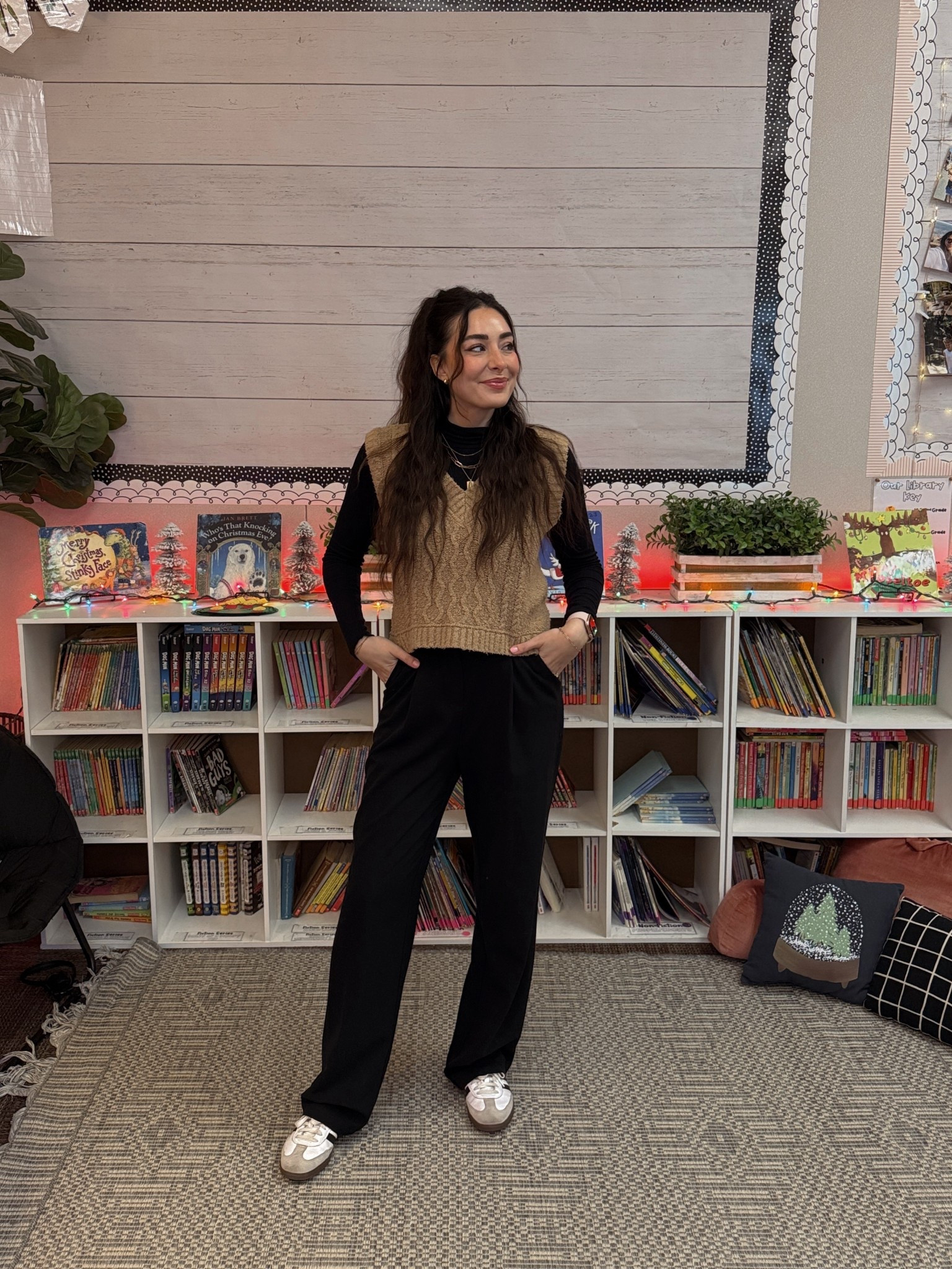 Pants: 6
Shoes: TTS
turtleneck: mediumm

#LTKGiftGuide #LTKdayinmylife #LTKHoliday