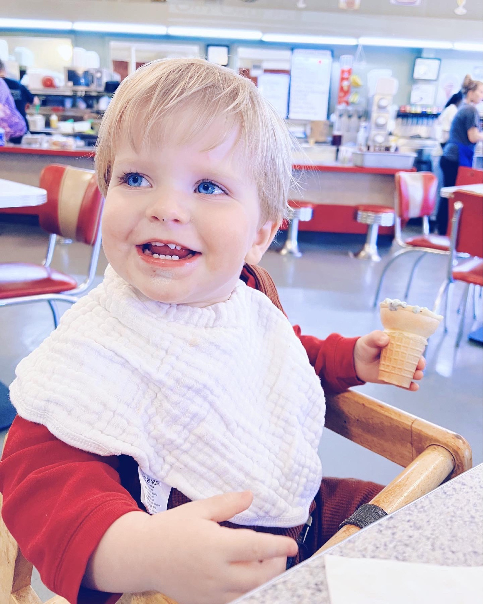 The sweetest day at the soda fountain with my favorite people ♥️ - and Judson with an icecream cone is officially the cutest ever!! 👼🏼🍦😍 #ohhappyday #happyfirstdayofspring

…

#emilysayswes #judsoncarpentermabry #twentyonemonthsold #twentyonemonthold #twentyonemontholdbaby #twentyonemontholdbabyboy #judsonmonthbymonth #sweetjudson #oursweetboy #oneyearold #oneyearoldbaby #oneyearoldbabyboy #oneyearoldboy #gratefulmotherhood #motherhoodblog #motherhoodblogger #mommyblogger #marchmemories #thesearethedays #hellospring #liketkit #LTKbaby #LTKSeasonal #LTKfamily @shop.ltk 