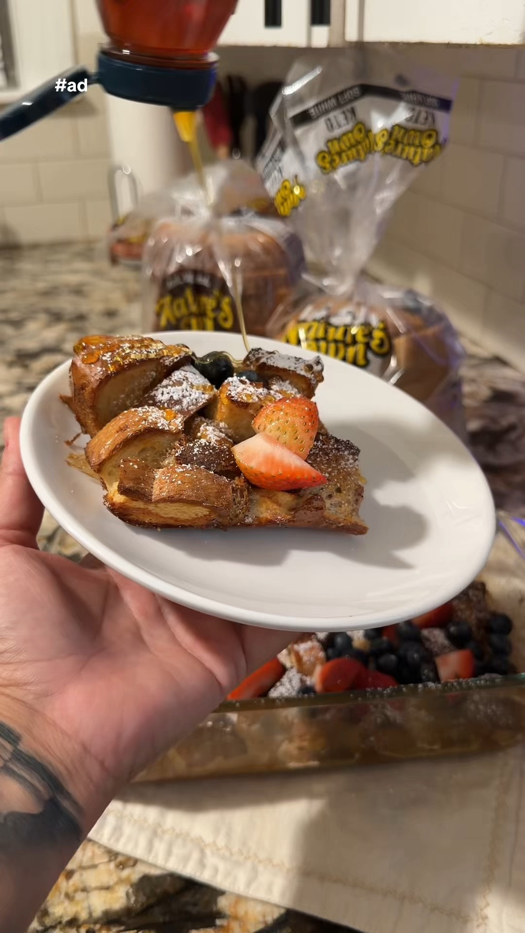 #ad One less thing to worry about on busy school mornings 🙌🏼🍓This high-protein French toast casserole can be prepped ahead and is SO easy to grab and reheat throughout the week. Made with Nature’s Own bread from @Target!