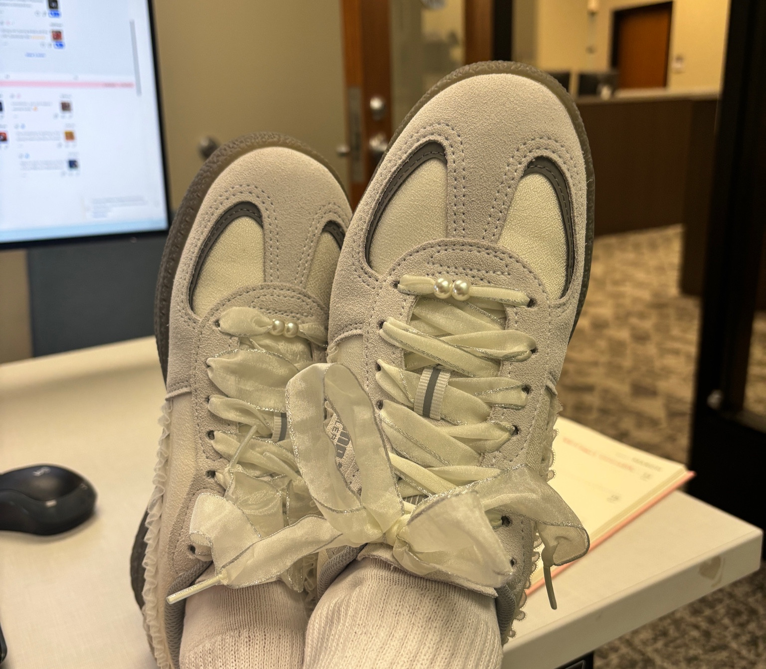 the most perfect spring sneaker 😩🎀 these are TTS and add the perfect amount of girly to any fit. OBSESSED  

#LTKFindsUnder100 #LTKItBag #LTKSeasonal