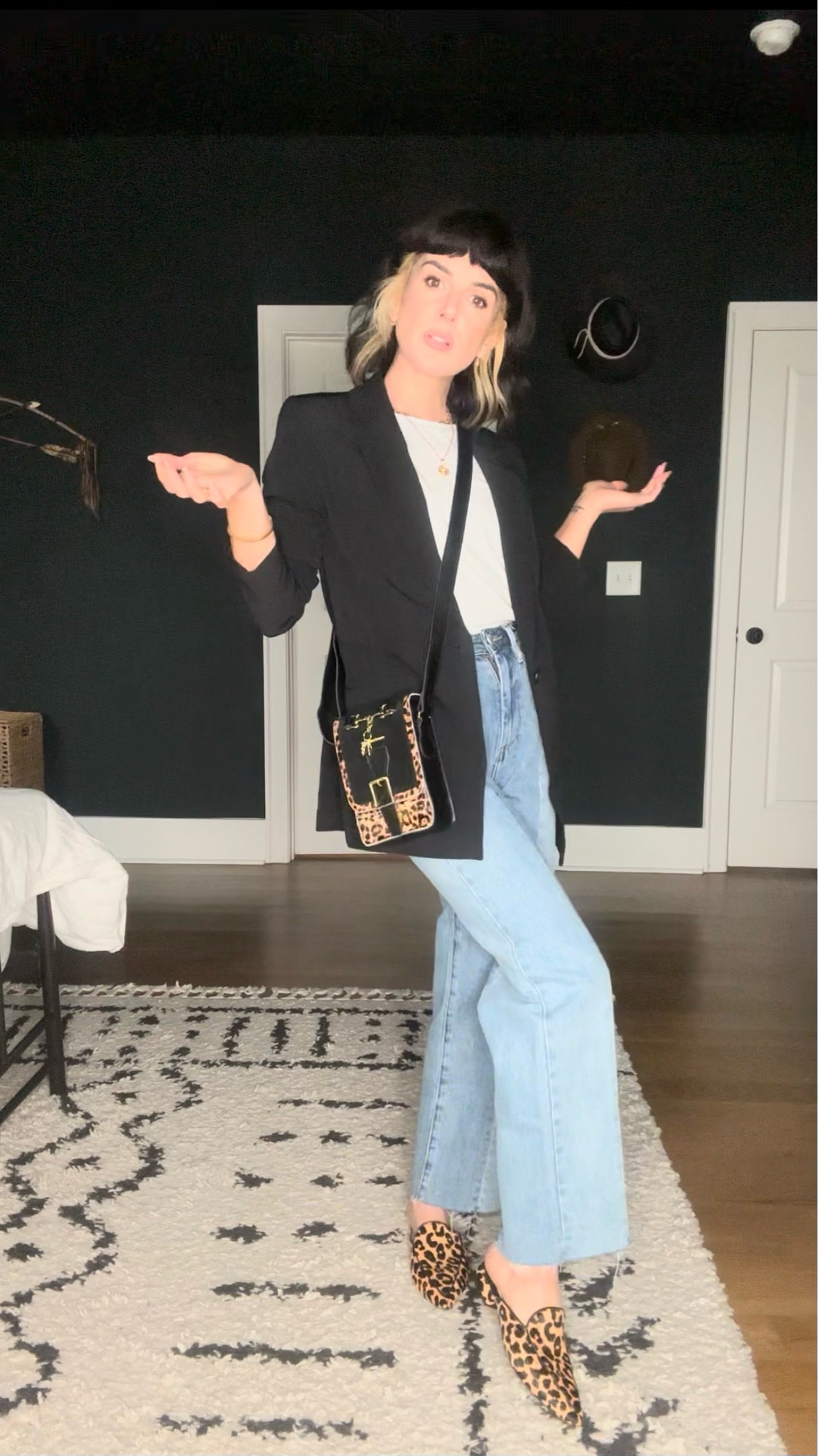 Power Mode  

#LTKWorkwear #LTKStyleTip