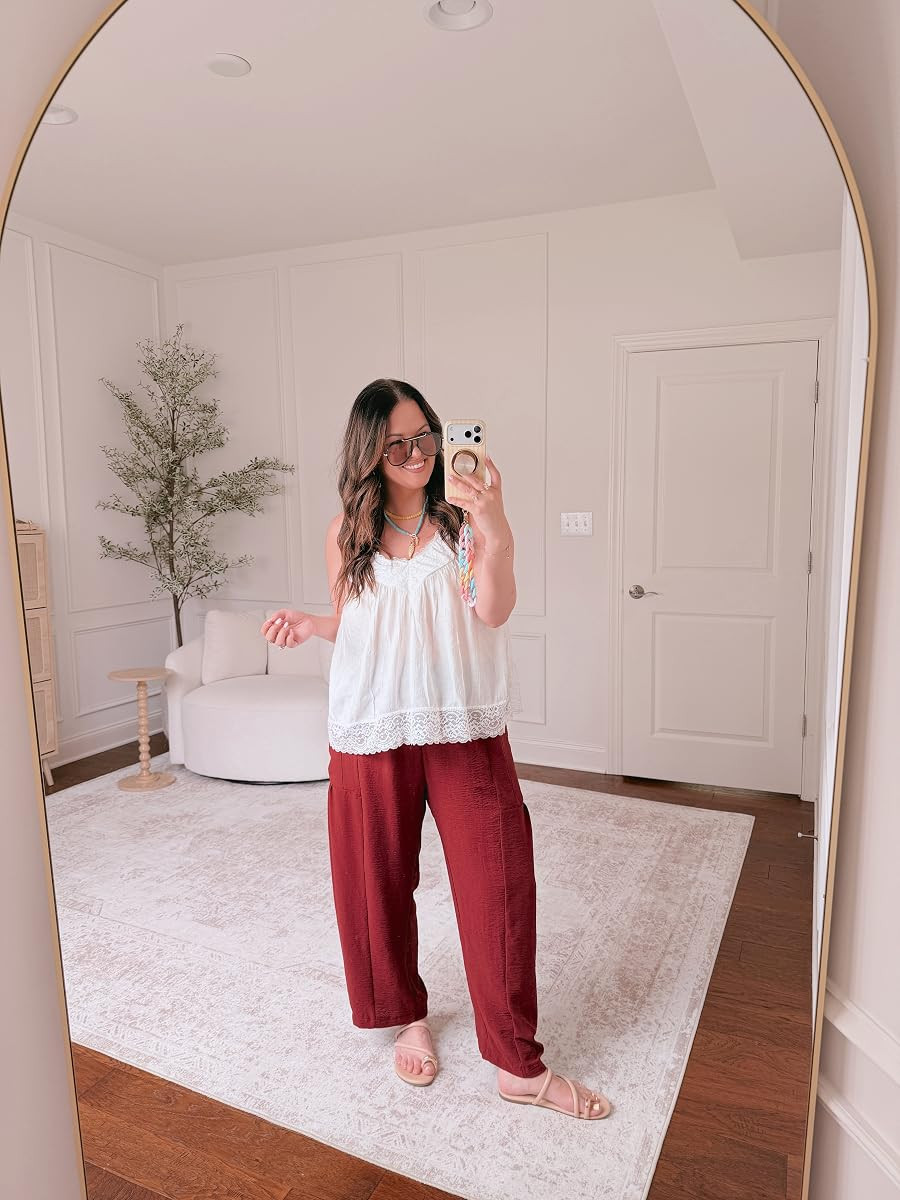 wearing an XL in the top, and L in the bottoms 

 #LTKSeasonal #LTKMidsize