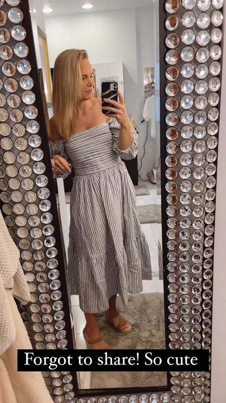 Beautiful Abercrombie dress size small perfect for summer date night an evening out wedding special occasion

#LTKstyletip #LTKfindsunder100 #LTKsalealert