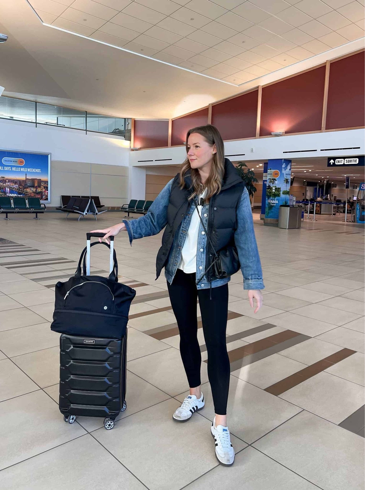 Trendy airport outfit for your winter travels!

Outfit inspo, outfit ideas, airport fit check, travel day outfit, Lululemon inspired, women’s Adidas sneakers, trending style, oversized jacket, vest styling, quince fashion, women’s fashion, fashion favorites 

#LTKstyletip #LTKtravel
