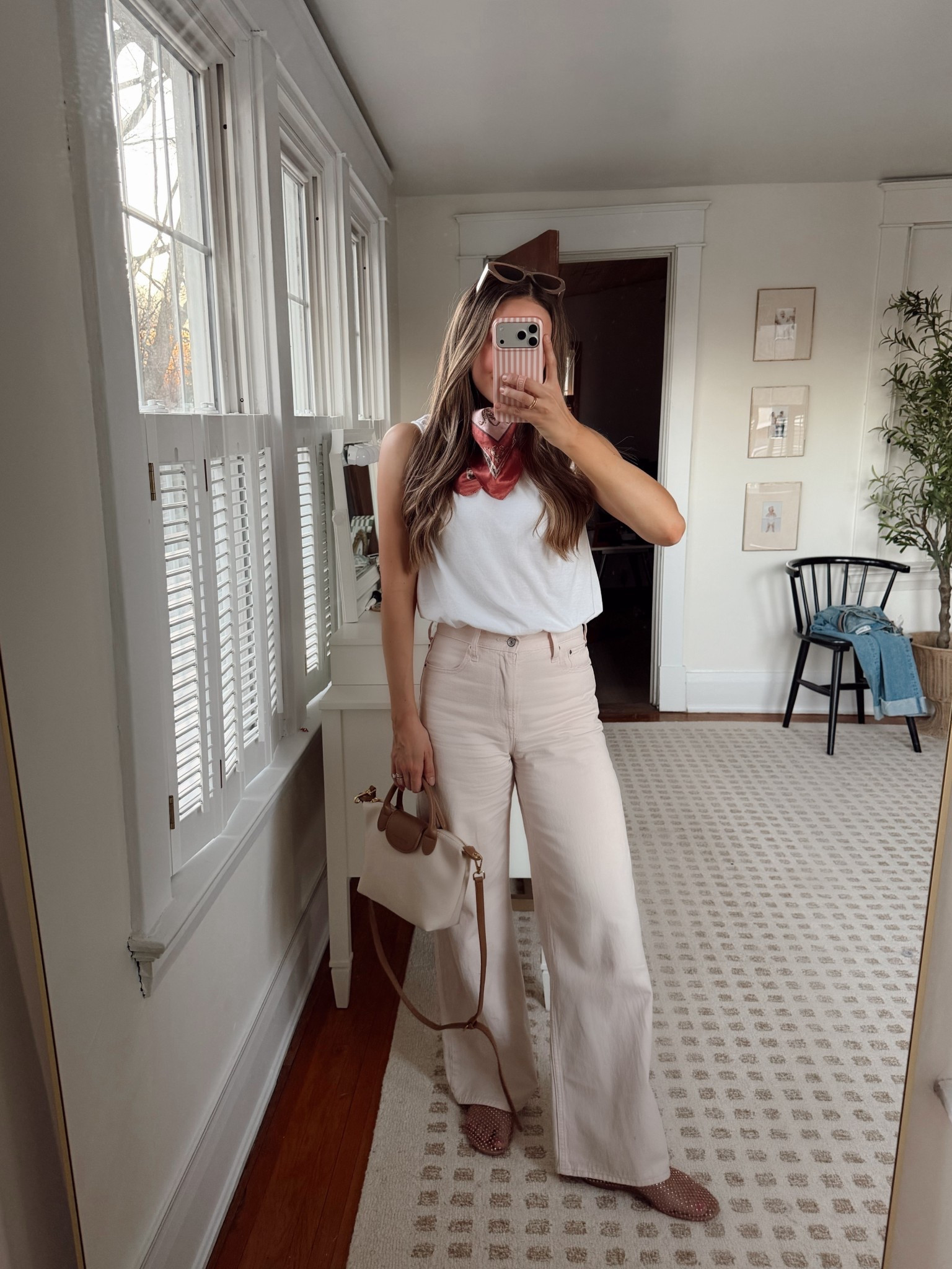 Wide leg jeans outfit idea!
Size 26r
Size s white bubble hem tank  

#LTKootd #LTKdayinmylife #LTKgrwm