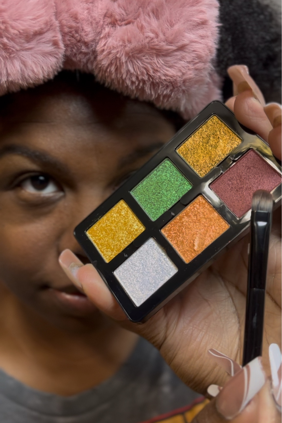 Me and this palette go together real bad. If you experiment with colorful pigments, this palette is for you! #giftidea

Danessa Myricks Beauty LIGHTWORK VI The Freedom Palette: Magnetic, Customizable, Stackable Palette with Illuminating Pigments for Eyes, Face & Lips 

#LTKBeauty