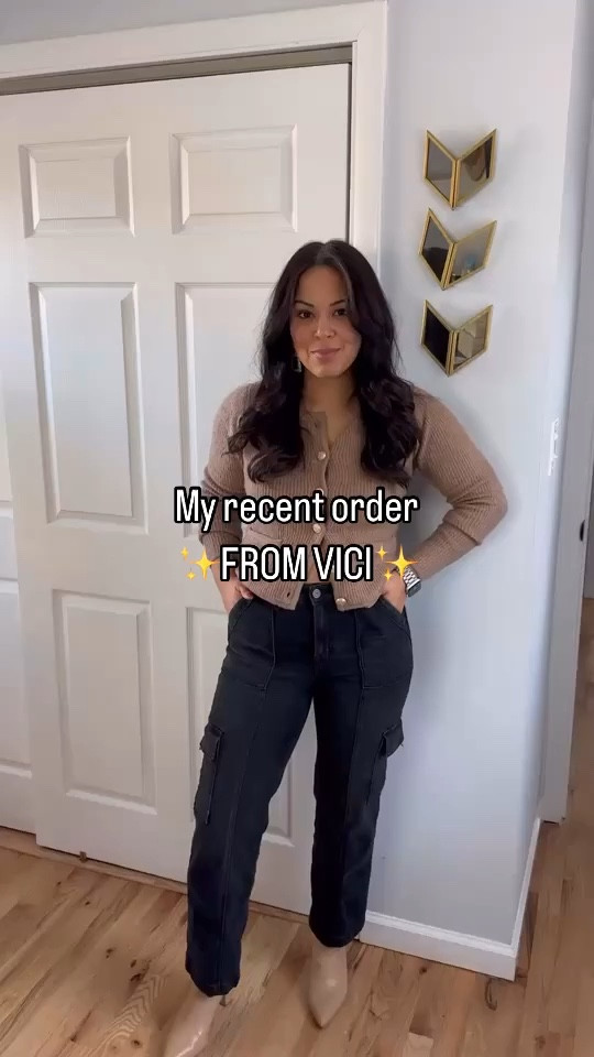 Shop all of these @vicidolls looks on my @liketoknow.it, You can find links to this platform on my bio. Use code ANGELAKATHERINA_ for some $$ off! 

#vicipartner #vicidolls #vicicollab #outfitideas #outfifideas4you #microinfluencer
#discoverunder5K #affordablefashion #winteroutfit