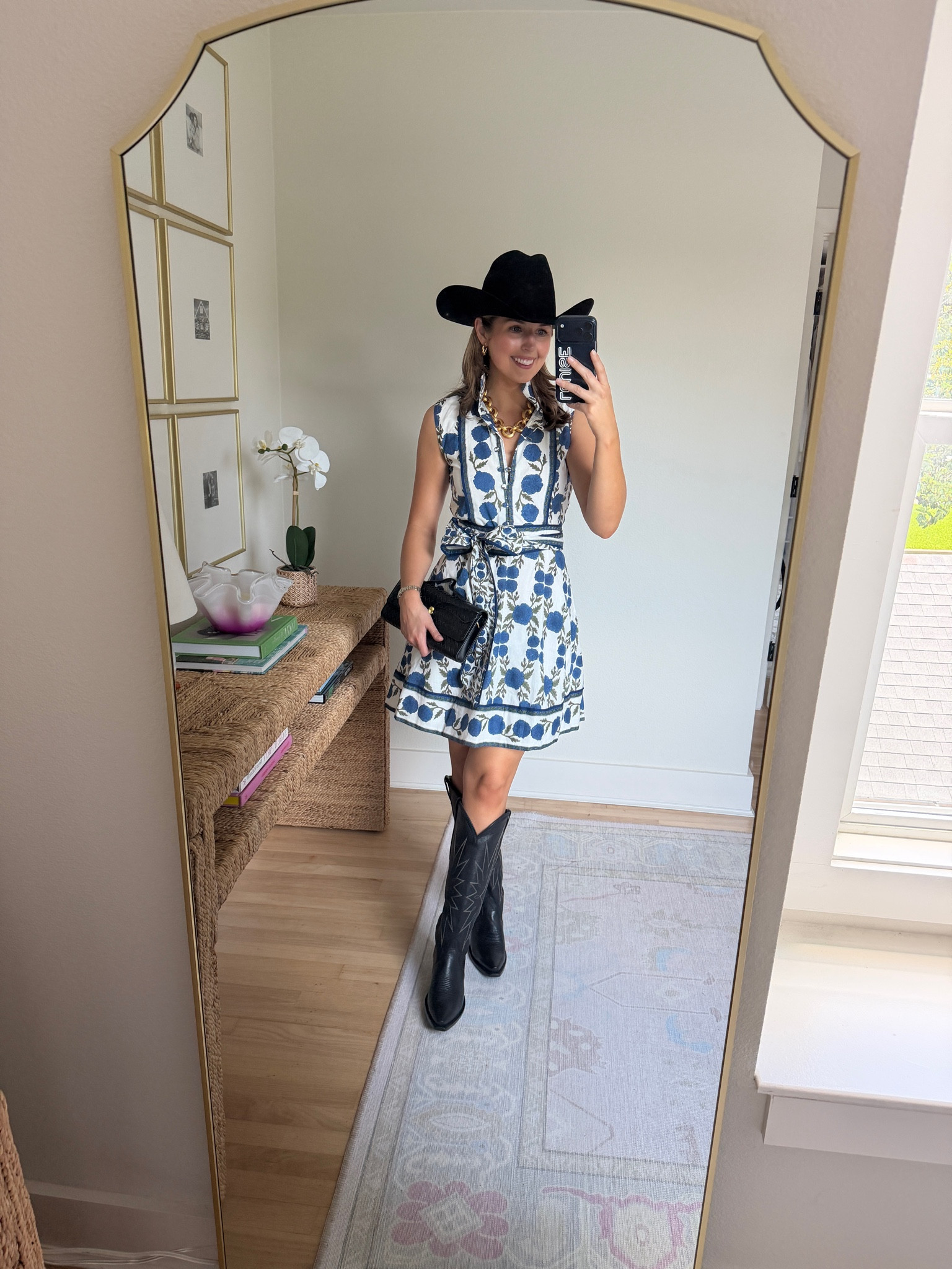 Cowboy cocktail outfit idea! Wearing an XS. Code LOUISE50
