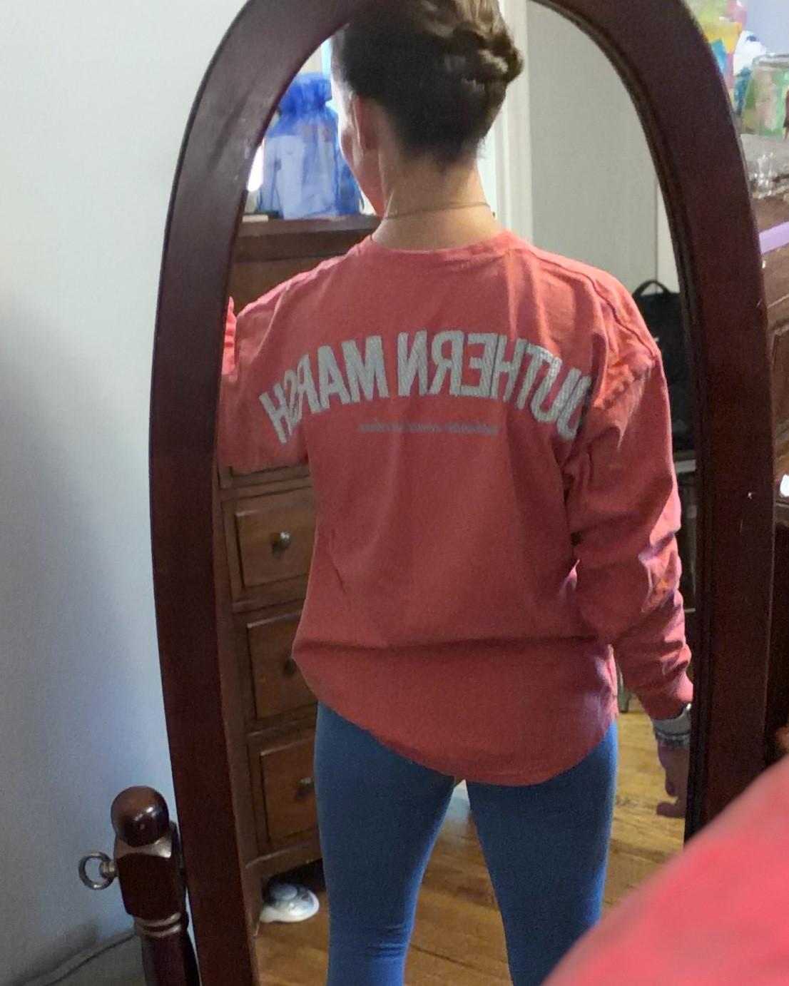 The back of this shirt is my favorite part ! This comes in a few mot colors that are on sale! 


#LTKSaleAlert #fall #active #athleisure #salefinds #southernmarsh

#LTKootd #LTKU #LTKOver40