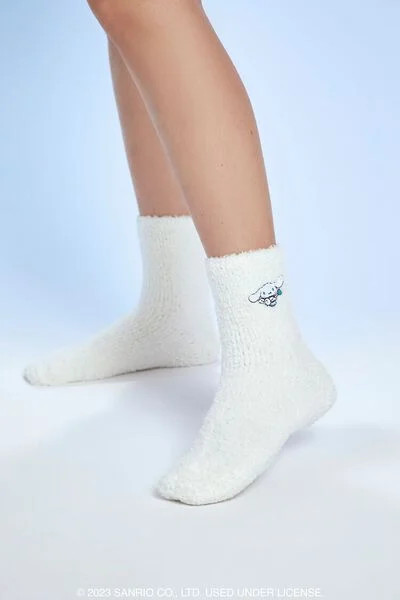 Cinnamoroll Crew Socks | Forever 21 | Forever 21 (US)