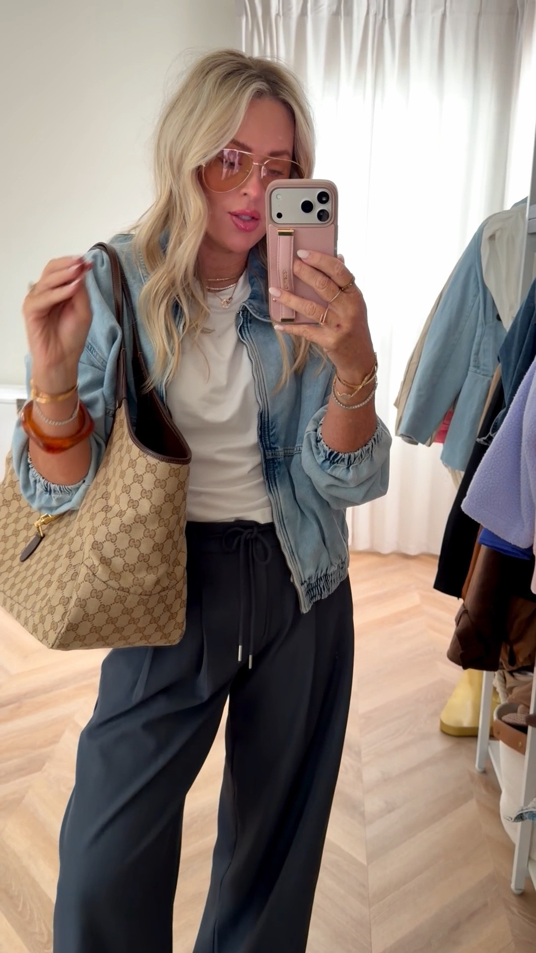 Today’s OOTD! These pants now come in denim too! Ordered so fast! ✨


Wearing smalls.

#LTKootd #LTKWorkwear #LTKgrwm