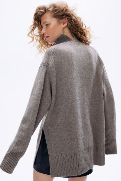 Oversized Turtleneck Sweater | H&M (US + CA)
