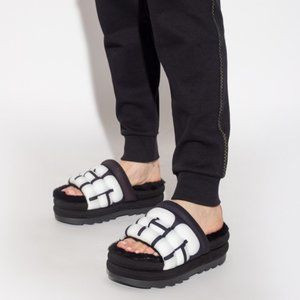 Ugg Women's Maxi Slide Logo Black Platform Size 8 NEW | Poshmark