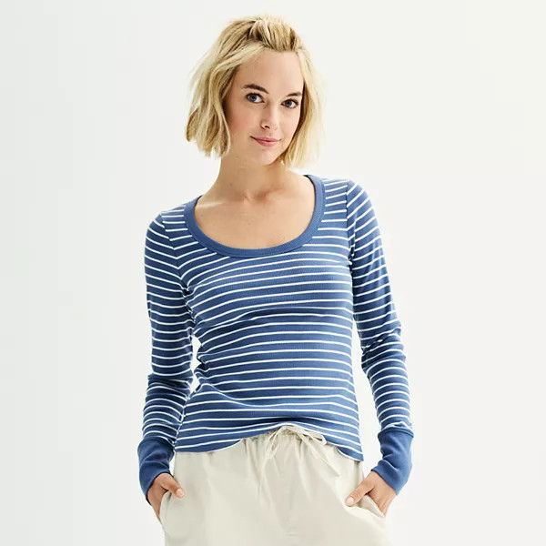 Juniors' SO® Solid Henley Slim Fit Tee | Kohl's