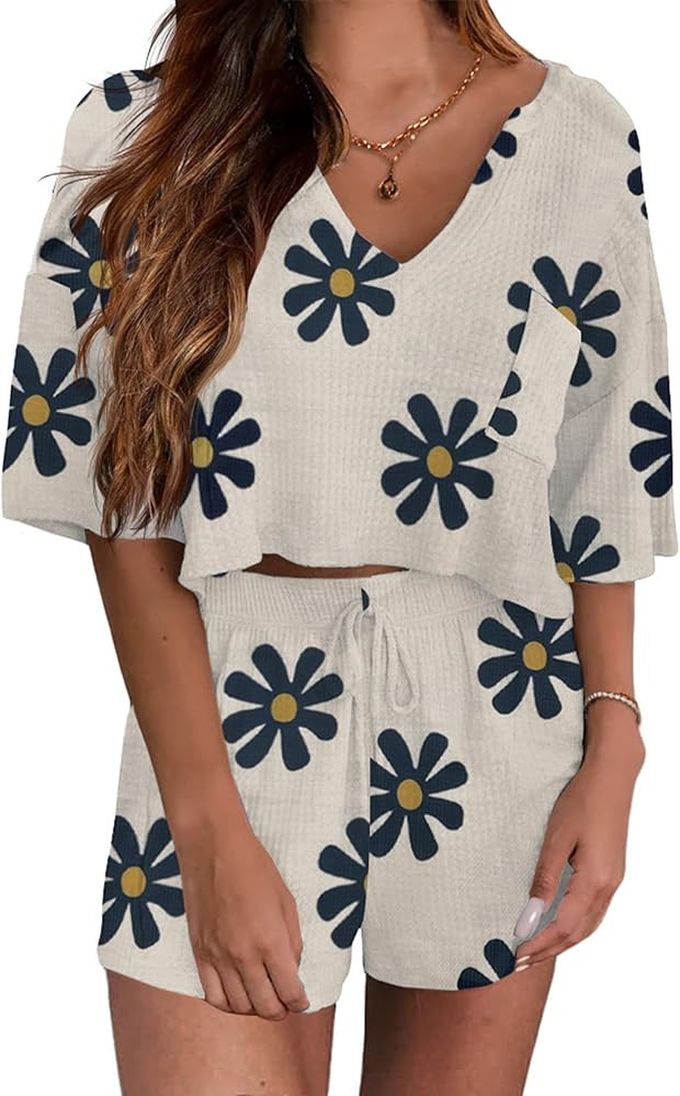Ekouaer Women Pajama Sets Waffle Knit Lounge Sets Short Sleeves Crop Top 2 Piece Pj Shorts Set | Amazon (US)